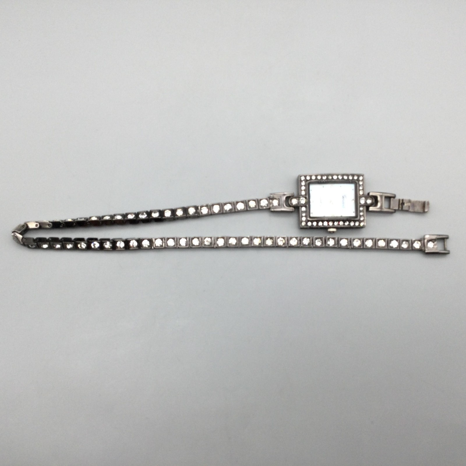 Geneva Watch Womens 22mm Silver Tone Crystals Bezel Wrap Band New Battery 13.5″