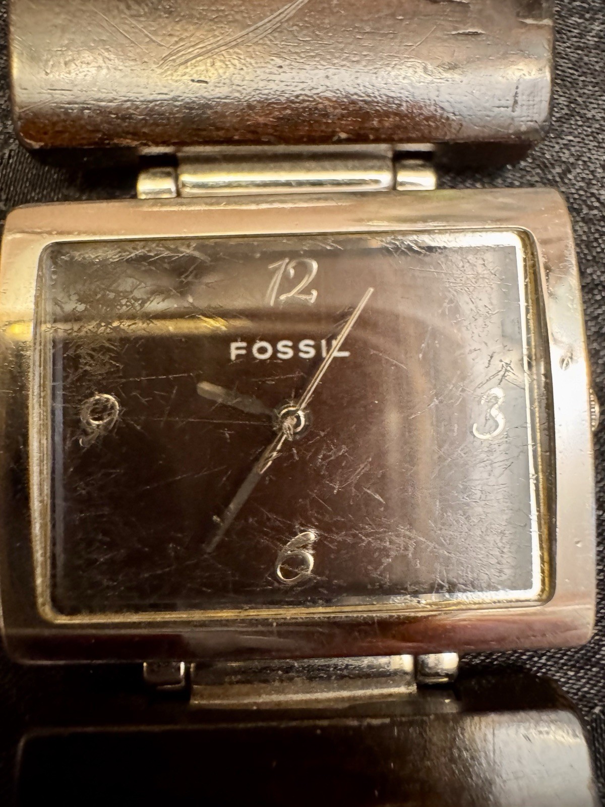 Fossil F2 Women’s 28mm Rectangle Brown Dial Stainless Bracelet Quartz 50m