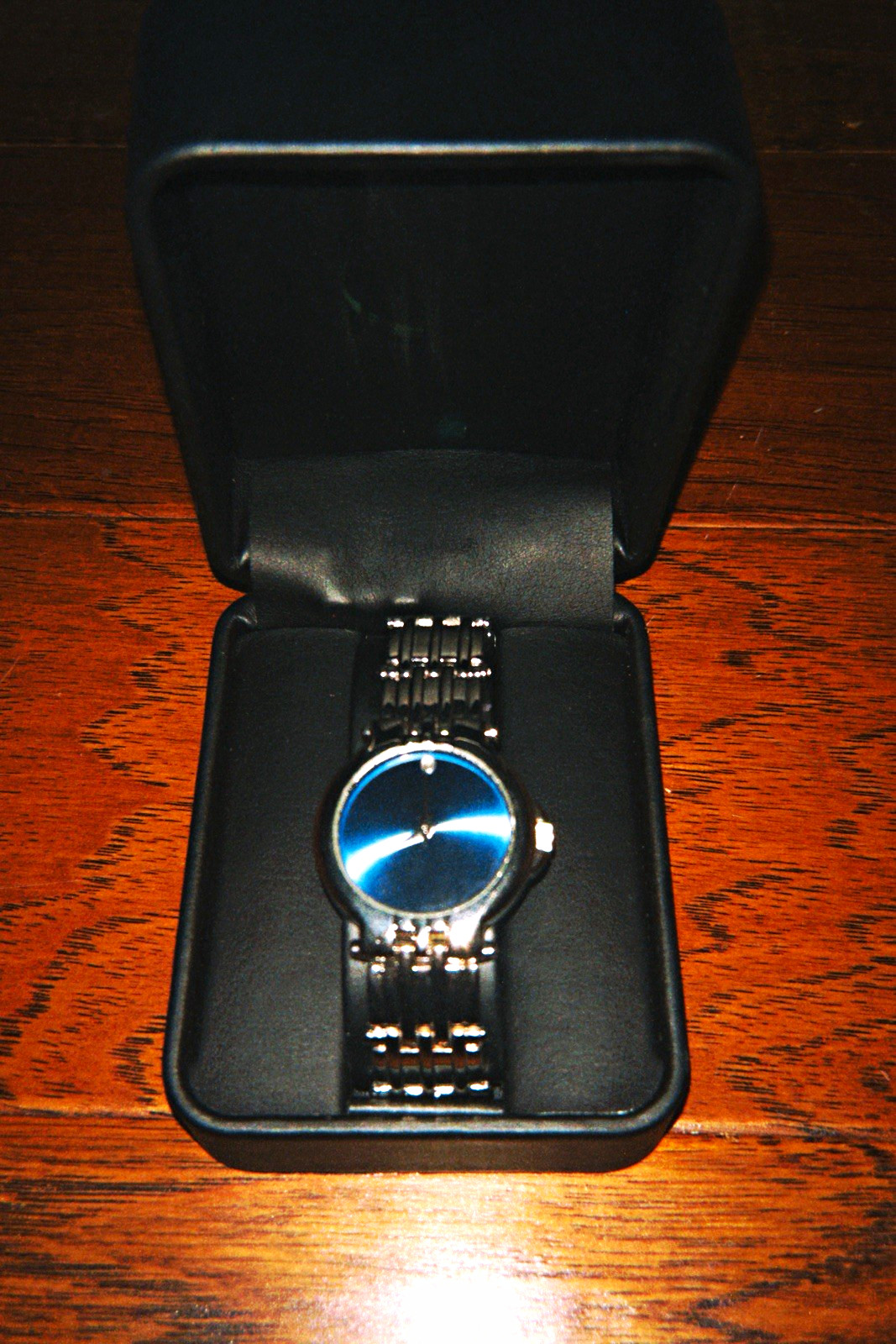 Modavo Esperanza w/ Steel Analog Dress Watch Silver Bracelet Smooth Bezel