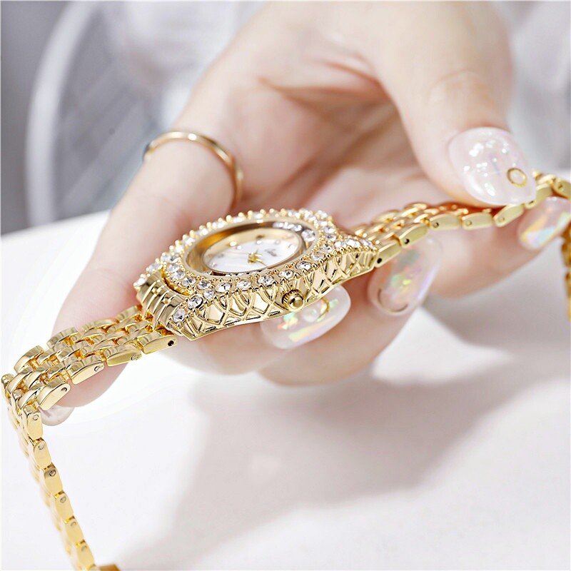 Womens Luxury Round Face Moving Crystal Casual Dress Formal Shiny Quartz Watches