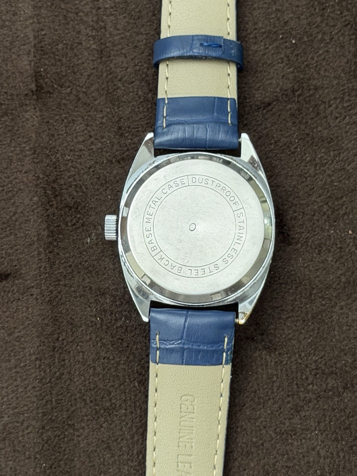 Holiday De Luxe Men’s Manual Wind Day/Date Antimagnetic 17J Gray Dial Blue