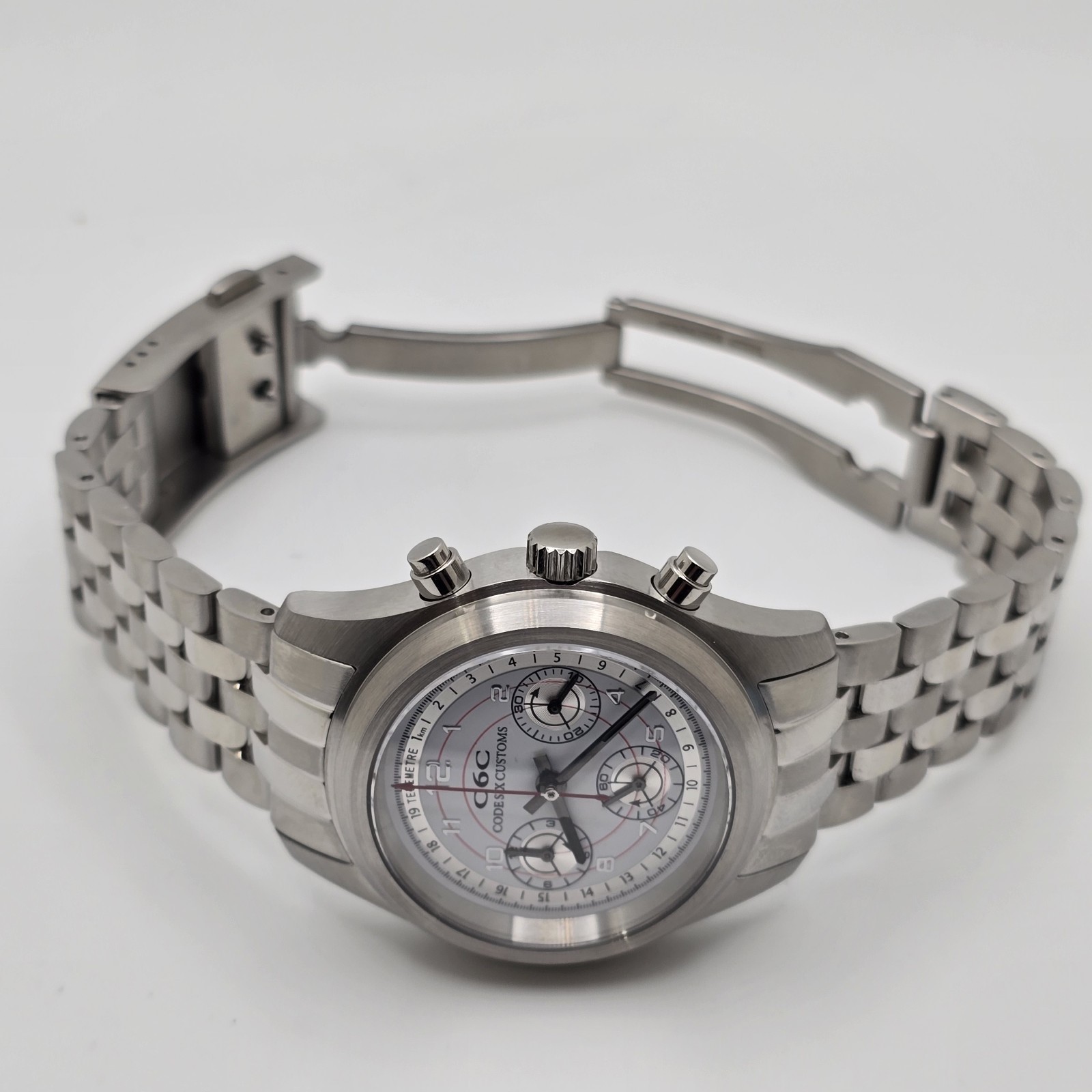 Custom-Built Mecha-Quartz Watch – 38mm Retro Telemetre Chronograph