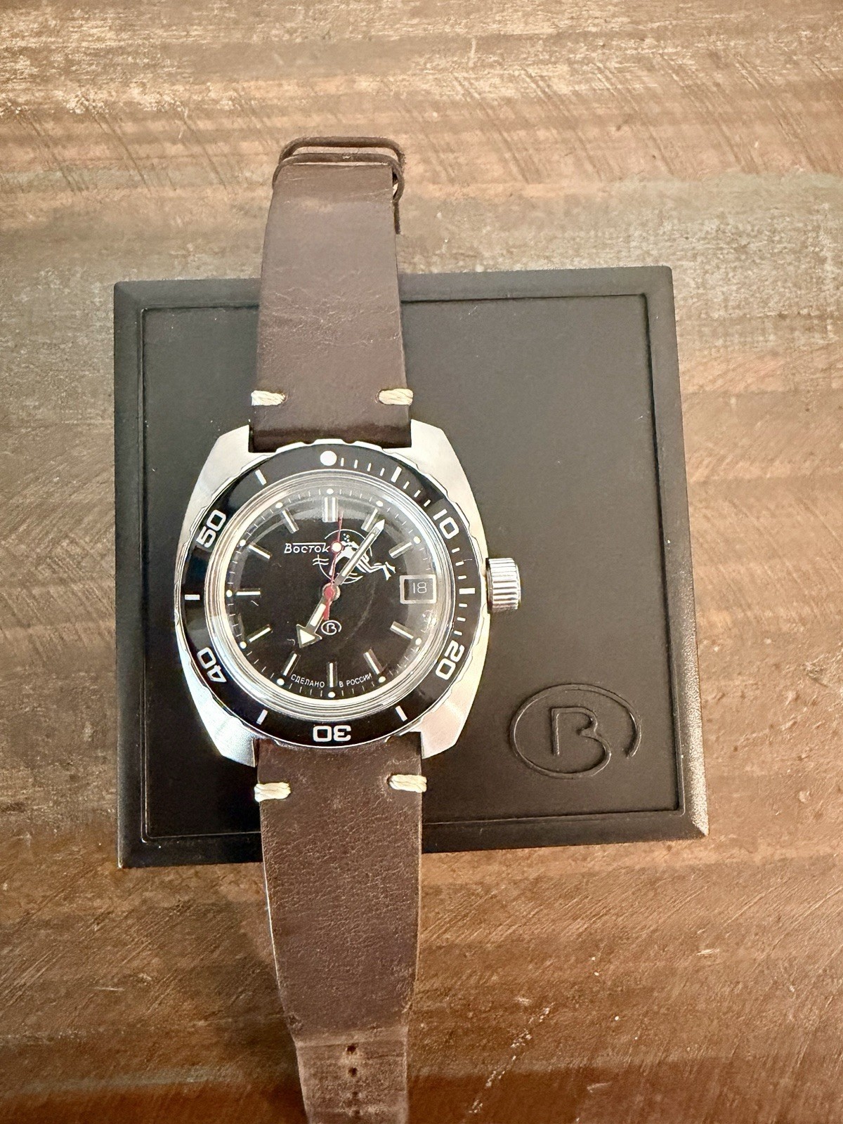 Boctok Diver Wristwatch Mechanical Black Dial NATO Strap Exhibition 200m