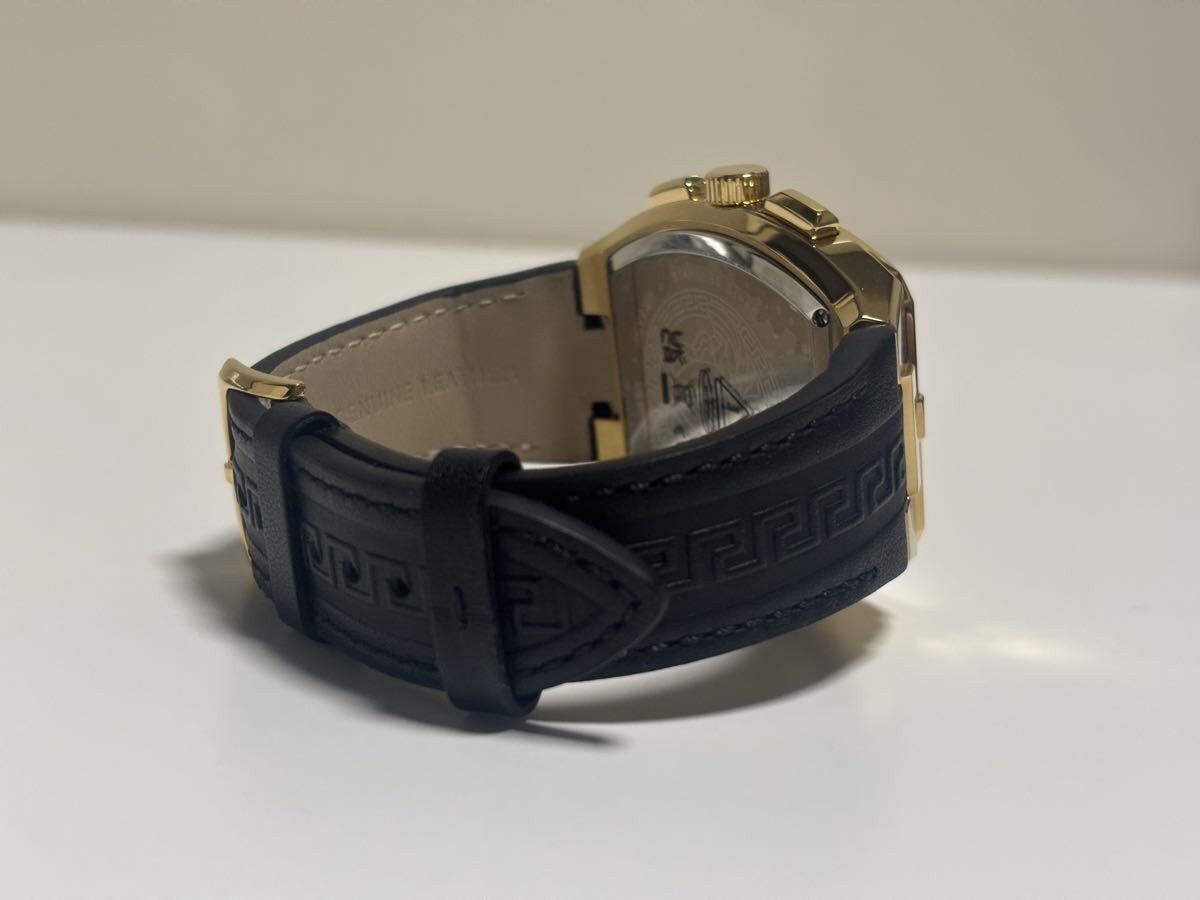 [B1Y] VERSACE Chronograph Men’s Watch Black Gold VESP00324 Greca [z7t]
