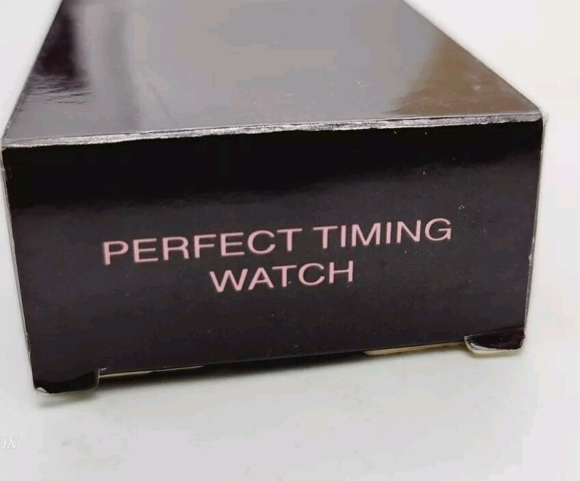 Mark by Avon Watch Perfect Timing Gold tone & Black Band 2013 New Battery