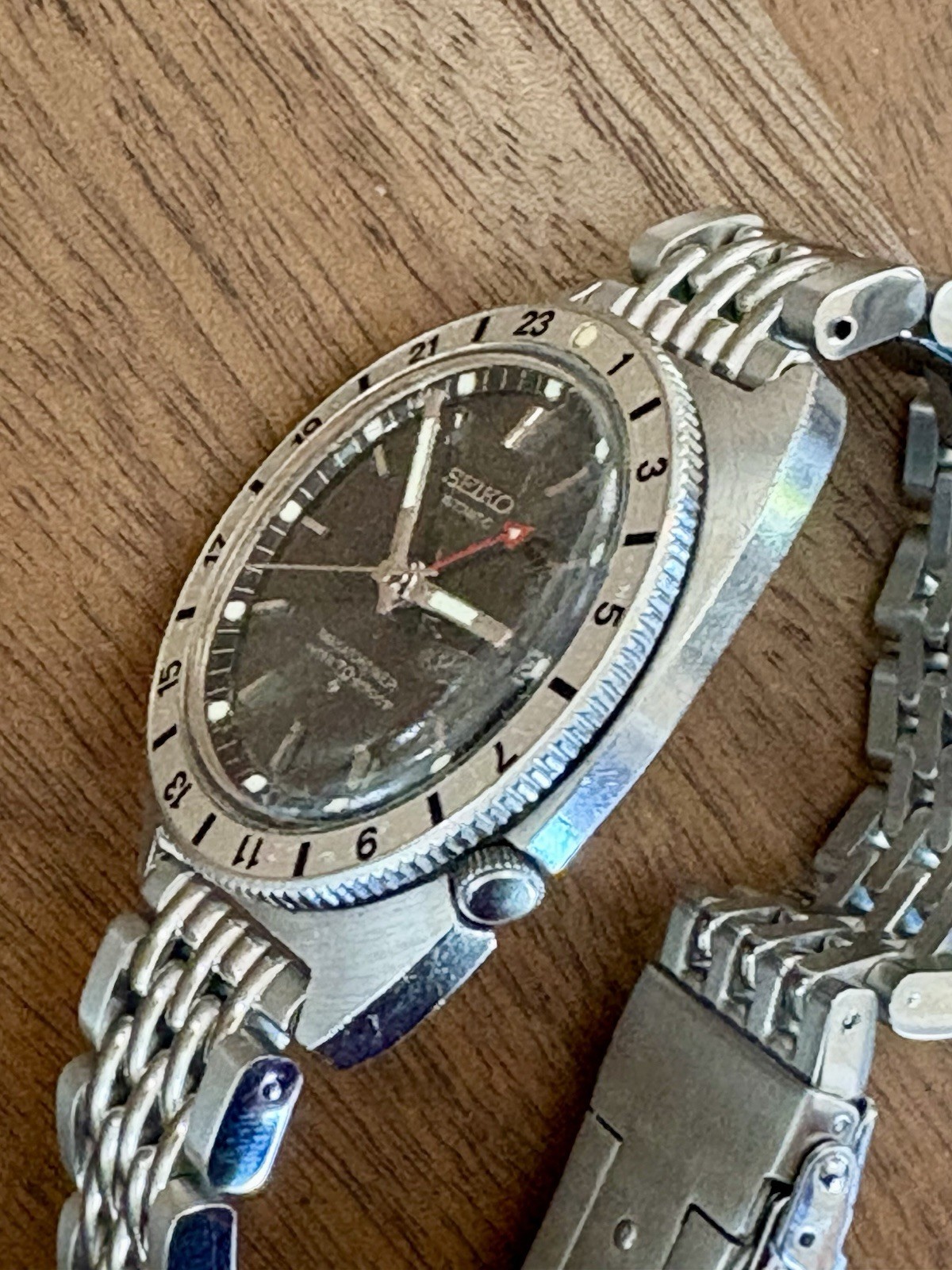 Vintage Seiko 6117-8000 Navigator Timer GMT Automatic 1970 Black Dial Watch Runs