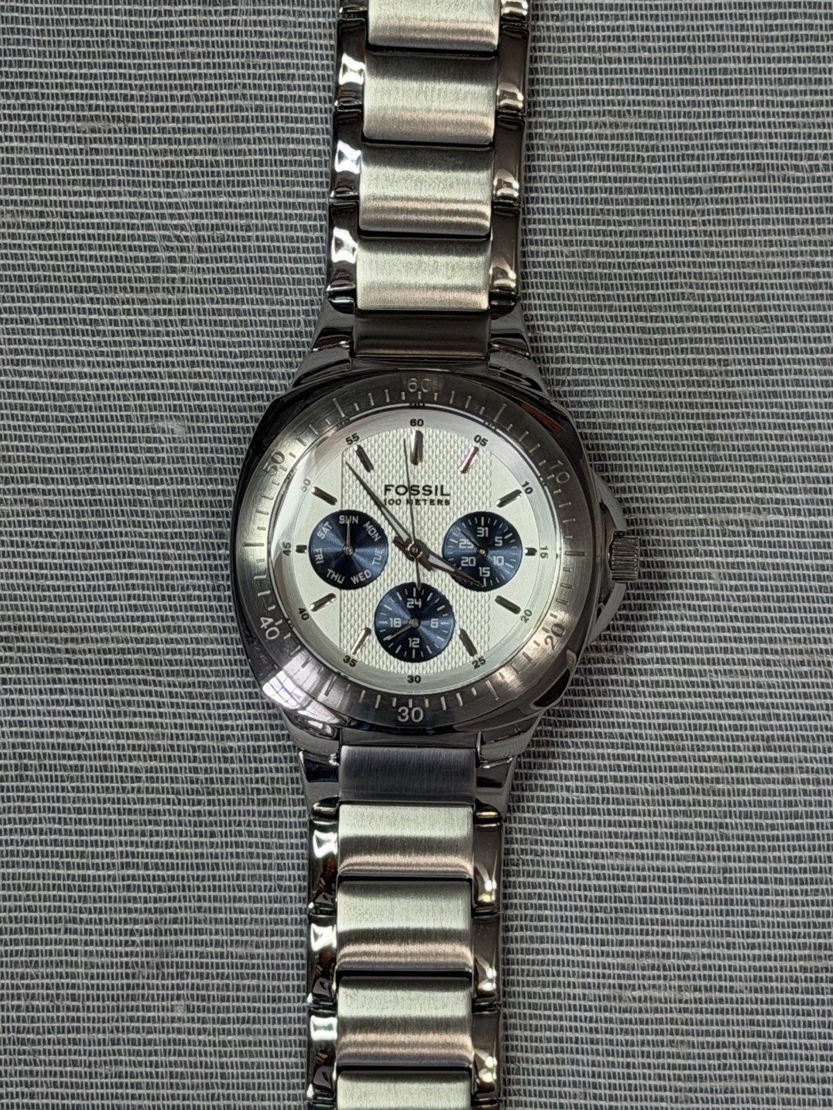 Fossil Blue Quartz Analog Watch Stainless 40mm 100m Silver/Blue w/Tin 00269-1a