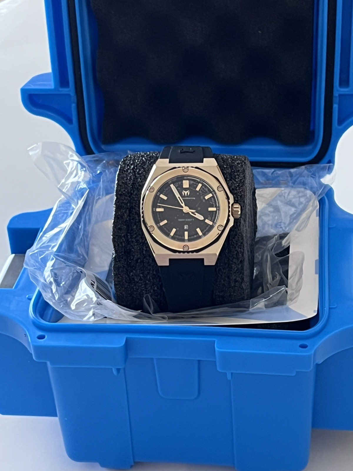 Invicta TechnoMarine Coral Legacy Women’s Quartz Black Dial 36mm TM-416056