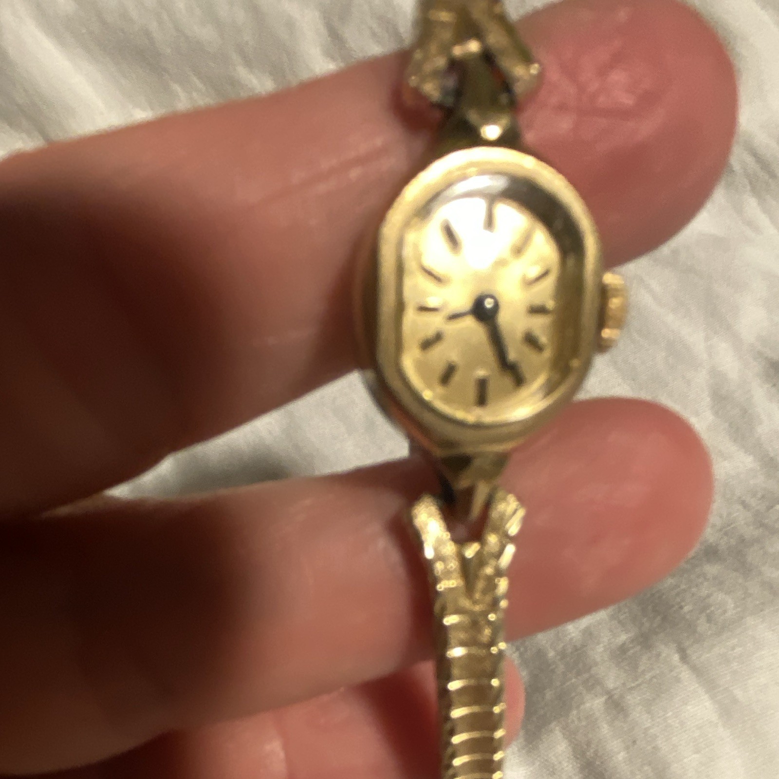 Croton Women’s Gold Tone Oval Analog Bracelet Watch 17 jewel