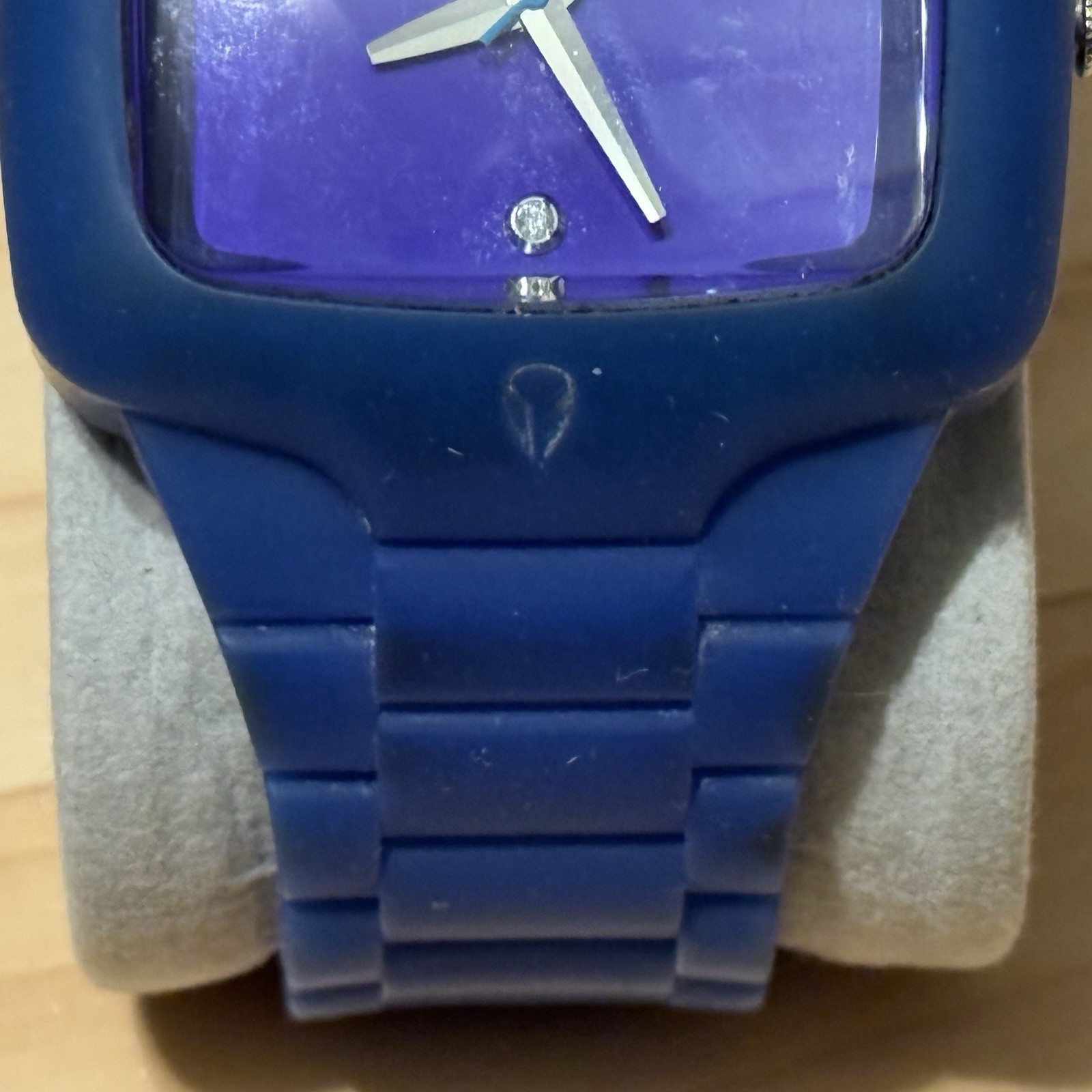 Nixon The Rubber Player “Yes It’s Real” Purple Blue Men’s Analog Watch RUNS READ