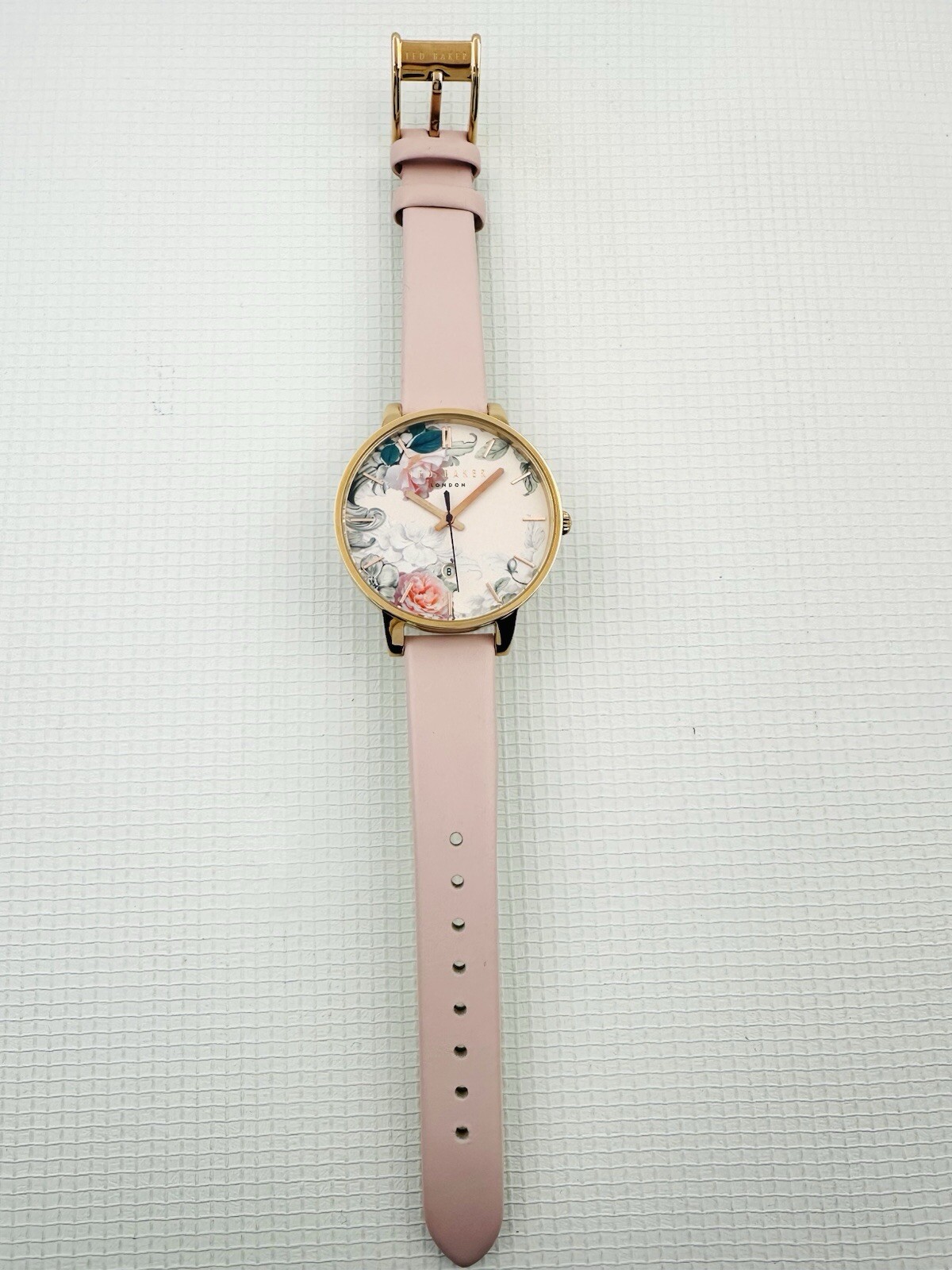 Ted Baker Women’s 10030653 Classic Multicolour Dial With Pink Leather RG Watch