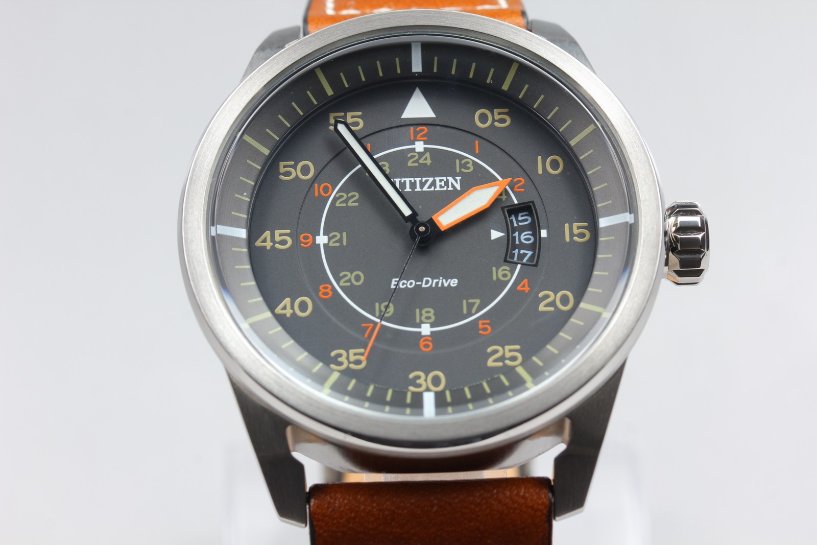 [MINT] CITIZEN ECO-DRIVE J810-S090822 MILITARY FIELD PILOT 24-HOUR MEN’S WATCH