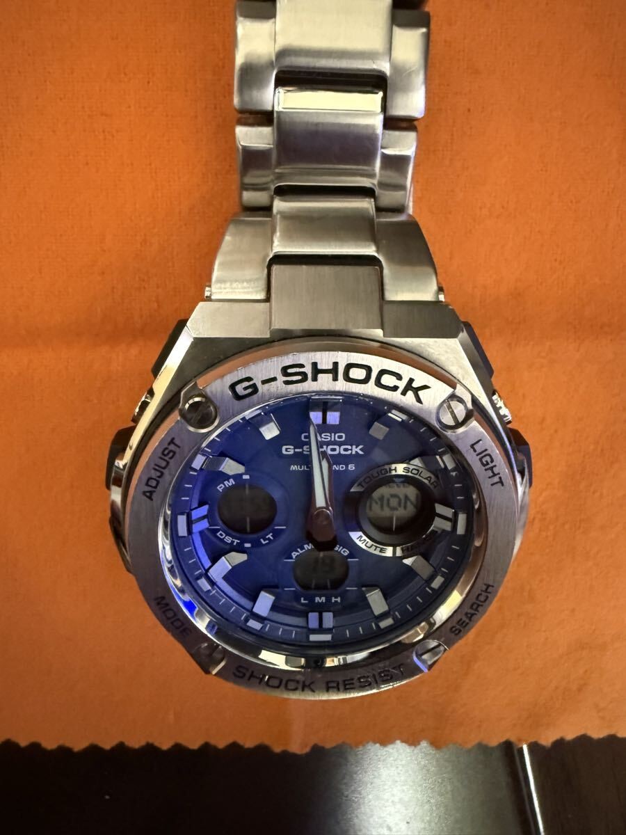 Excellent condition used CASIO G SHOCK G STEEL GST W110D radio solar metal band