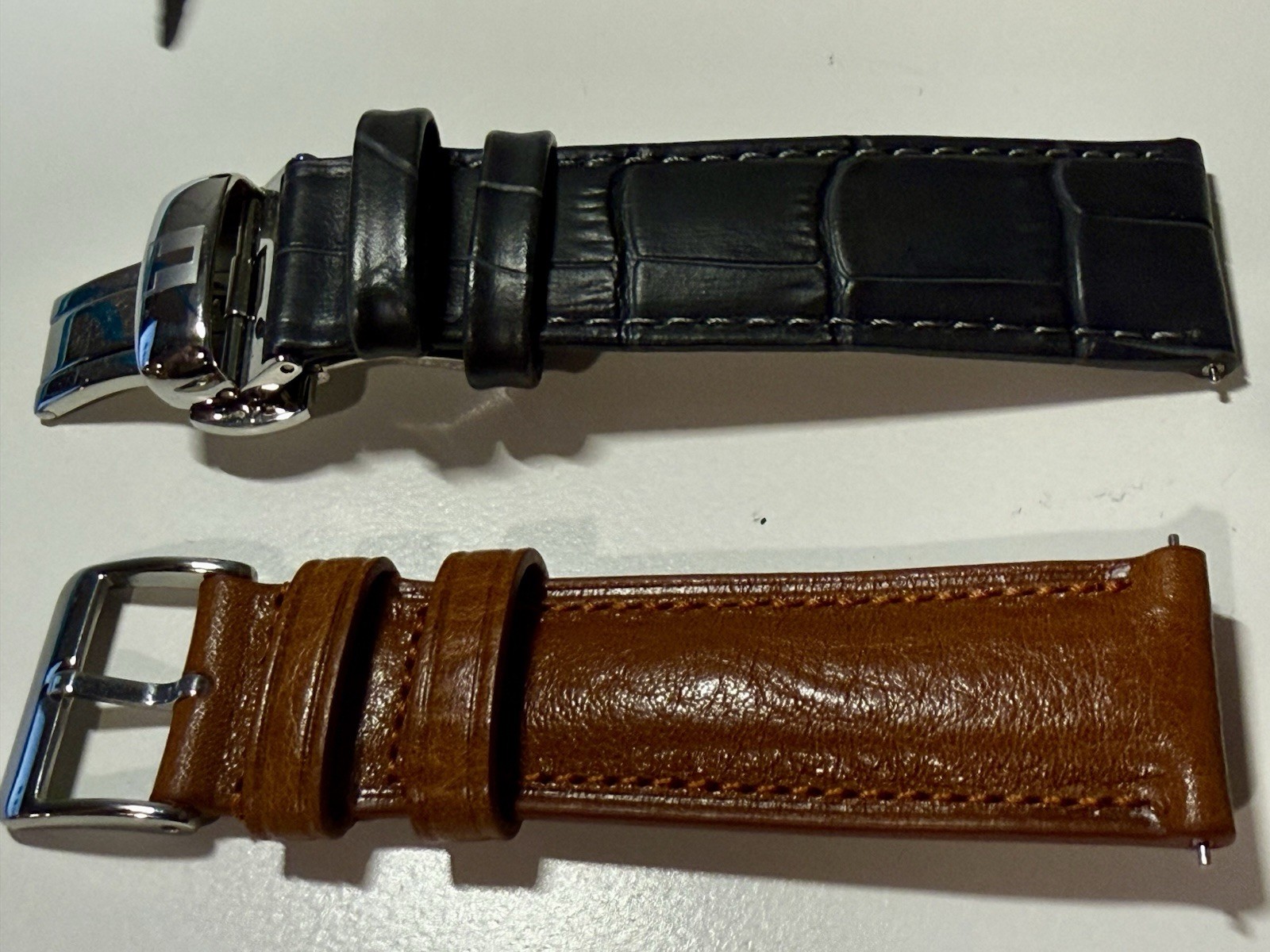 Tissot Gentleman Men’s Watch – T127.410.16.041.01 w 2 New Leather Straps