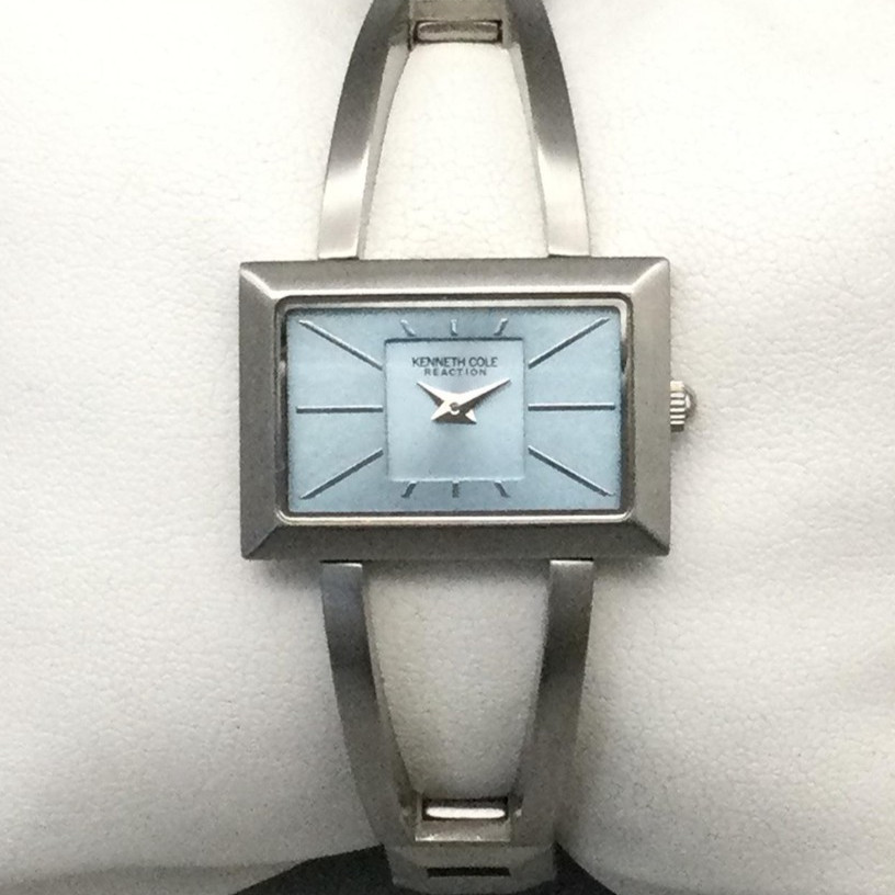 Kenneth Cole Reaction Womens Watch 28mm Blue Stainless KC4357 New Battery 7.25″