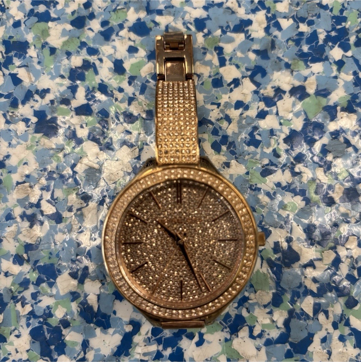 Michael Kors Women’s Gold-Tone Metal Wristwatch Diamond Pattern Dial Bracelet