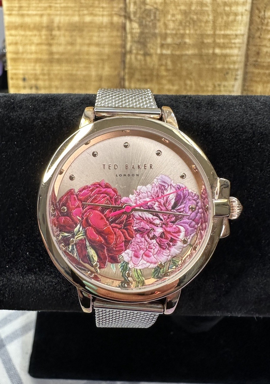 Ted Baker Women’s TE50267010 Classic Multicolour Dial Rose Gold Watch Floral