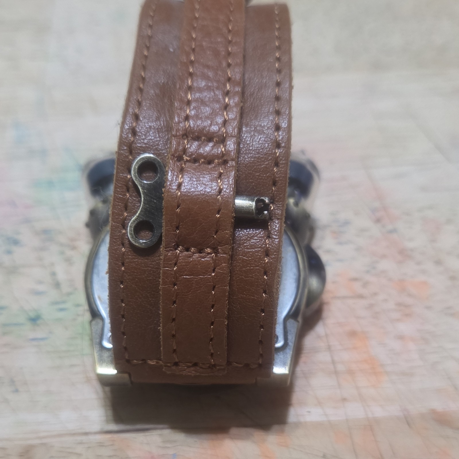 ThinkGeek Steampunk Tesla Watch – Working LED Tubes, WITH Key, MINT Faces
