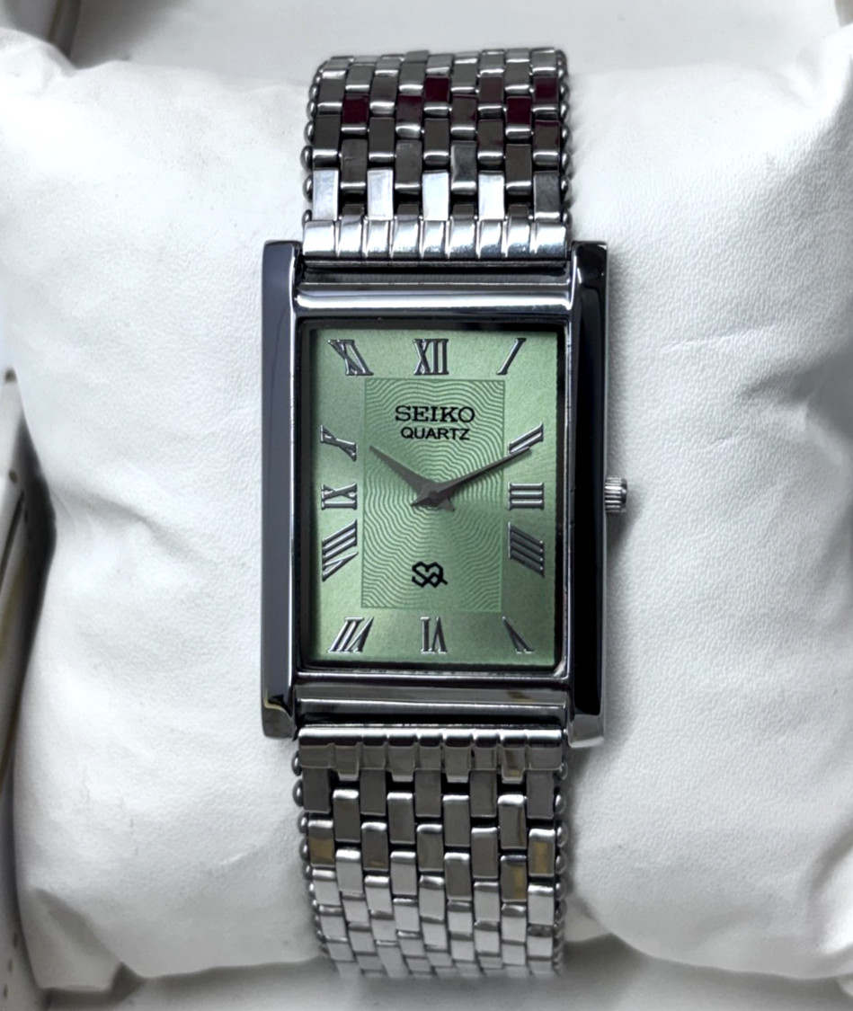 Vintage Refurbished Seiko Slim Tank Green Quartz Japan Men’s Wrist Watch