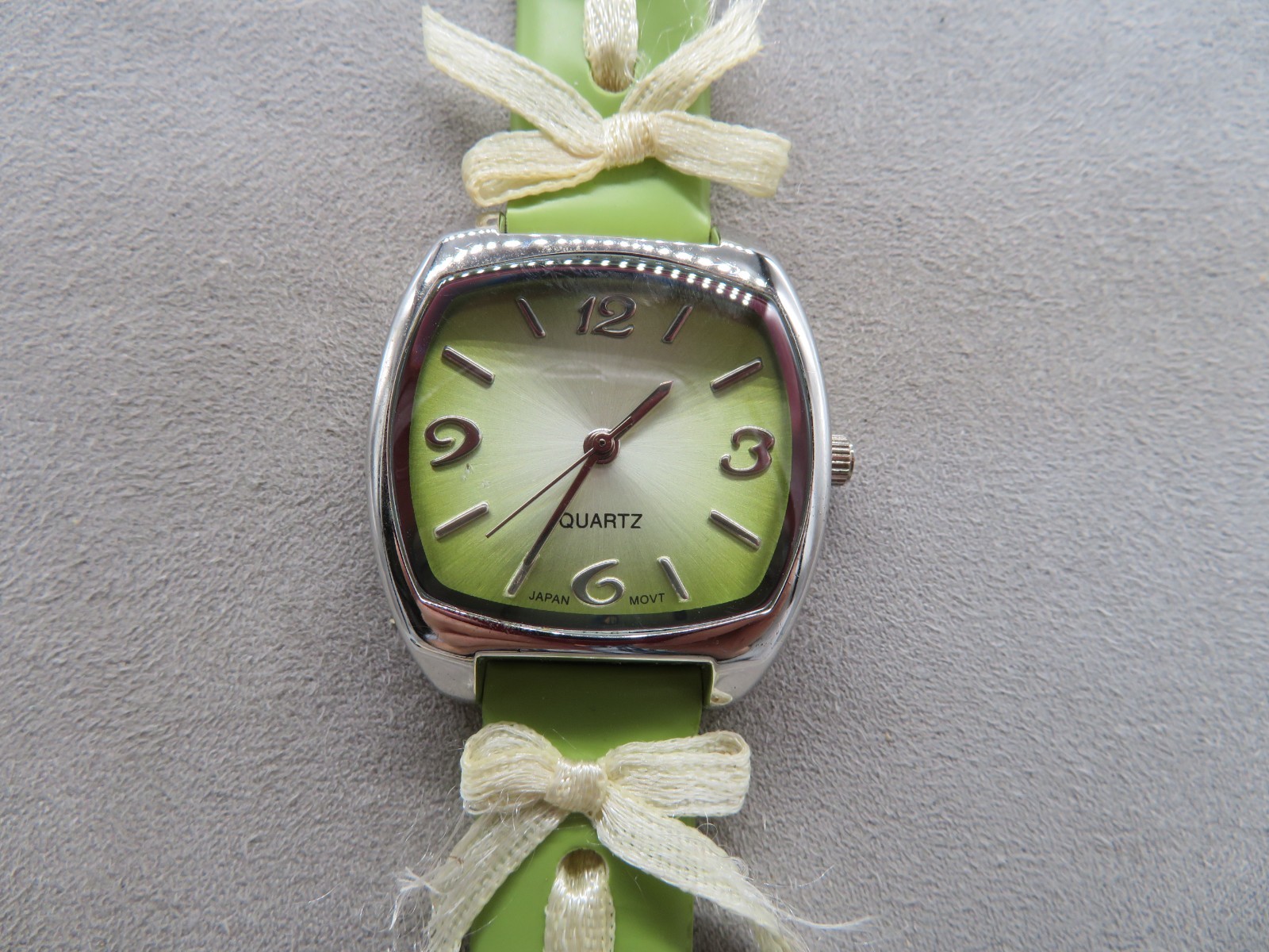 Ladies Green Dial A7-04 Watch w/Green Band Yellow Satin Braiding New Battery