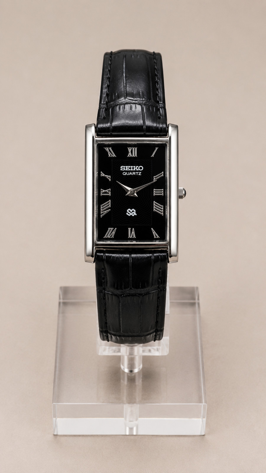 Vintage Refurbished Seiko Quartz Black Dial Rectangular Dress Watch Silver Tone