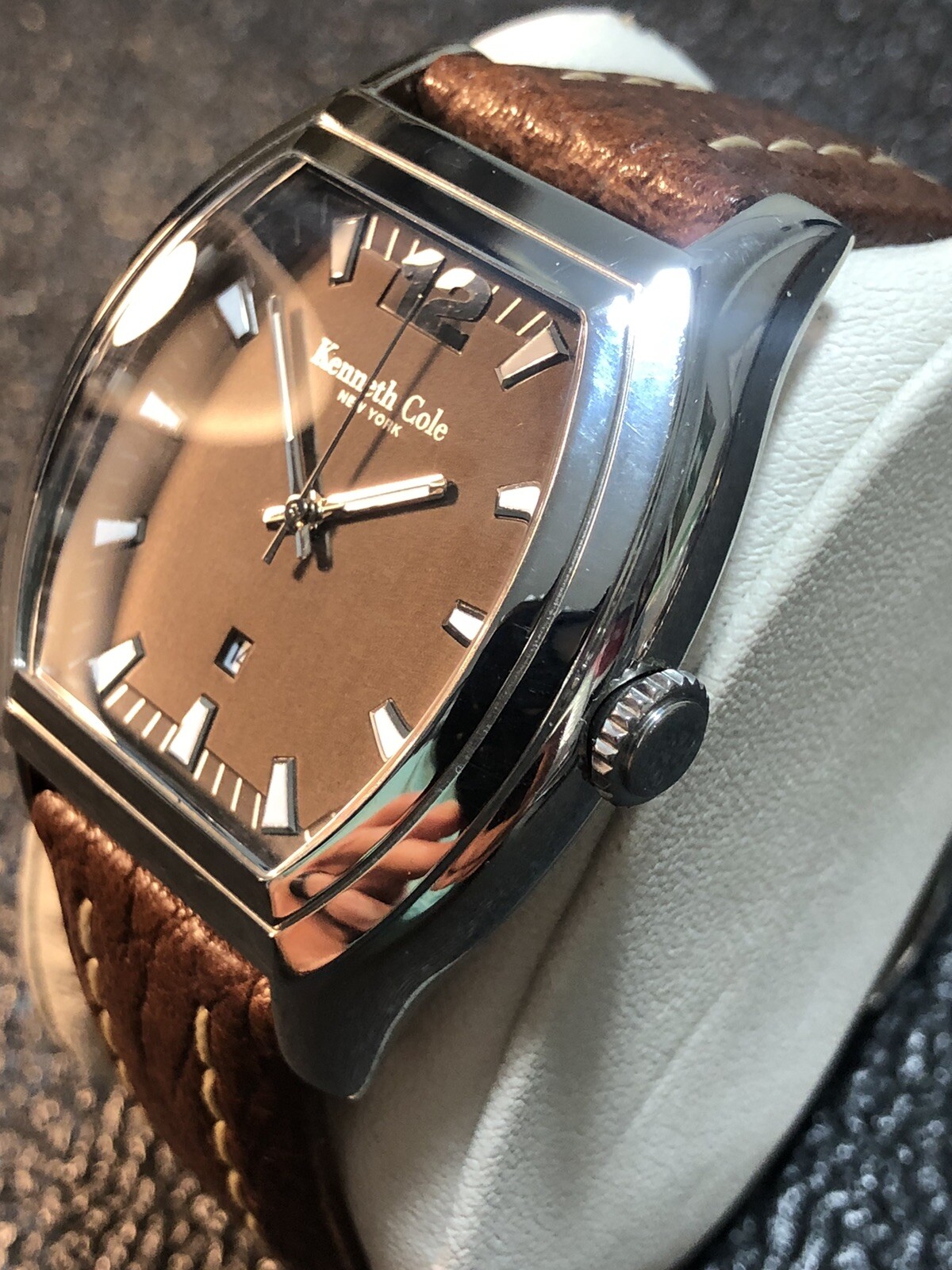 Kenneth Cole Men’s Watch Barrel/Tonneau Shape Bronze Tone Dial 43mm New Battery