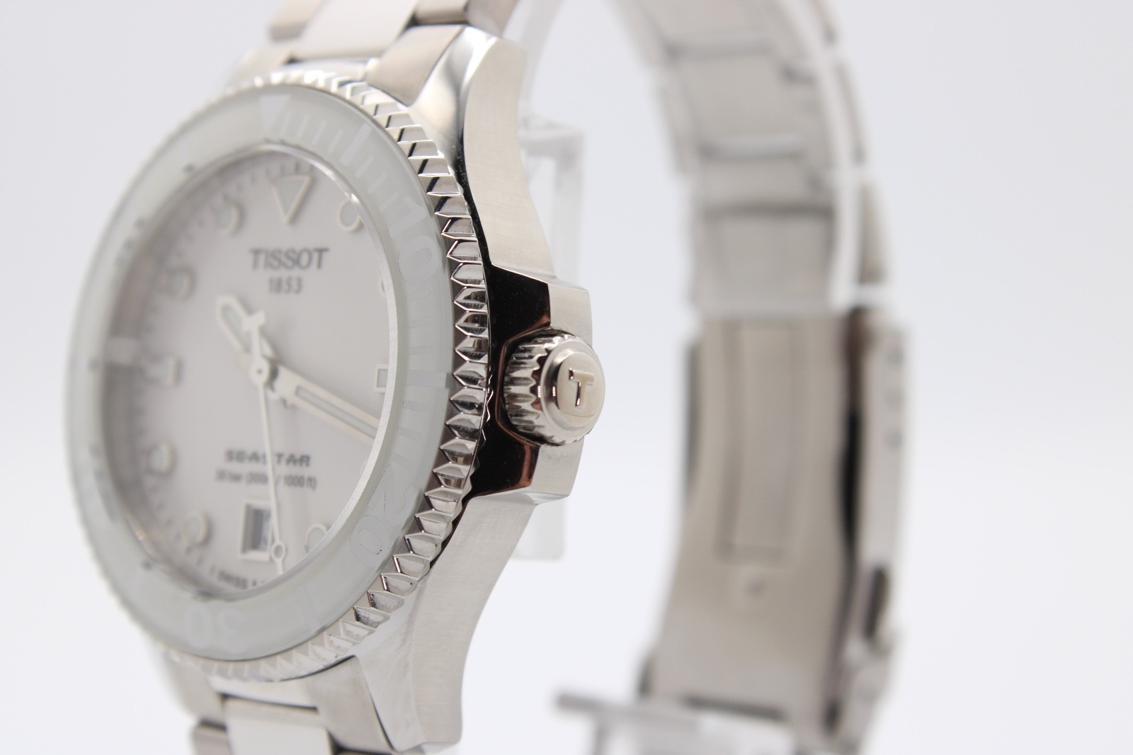 Tissot Seastar 1000 Quartz White Dial Unisex Watch T120.210.11.011.00
