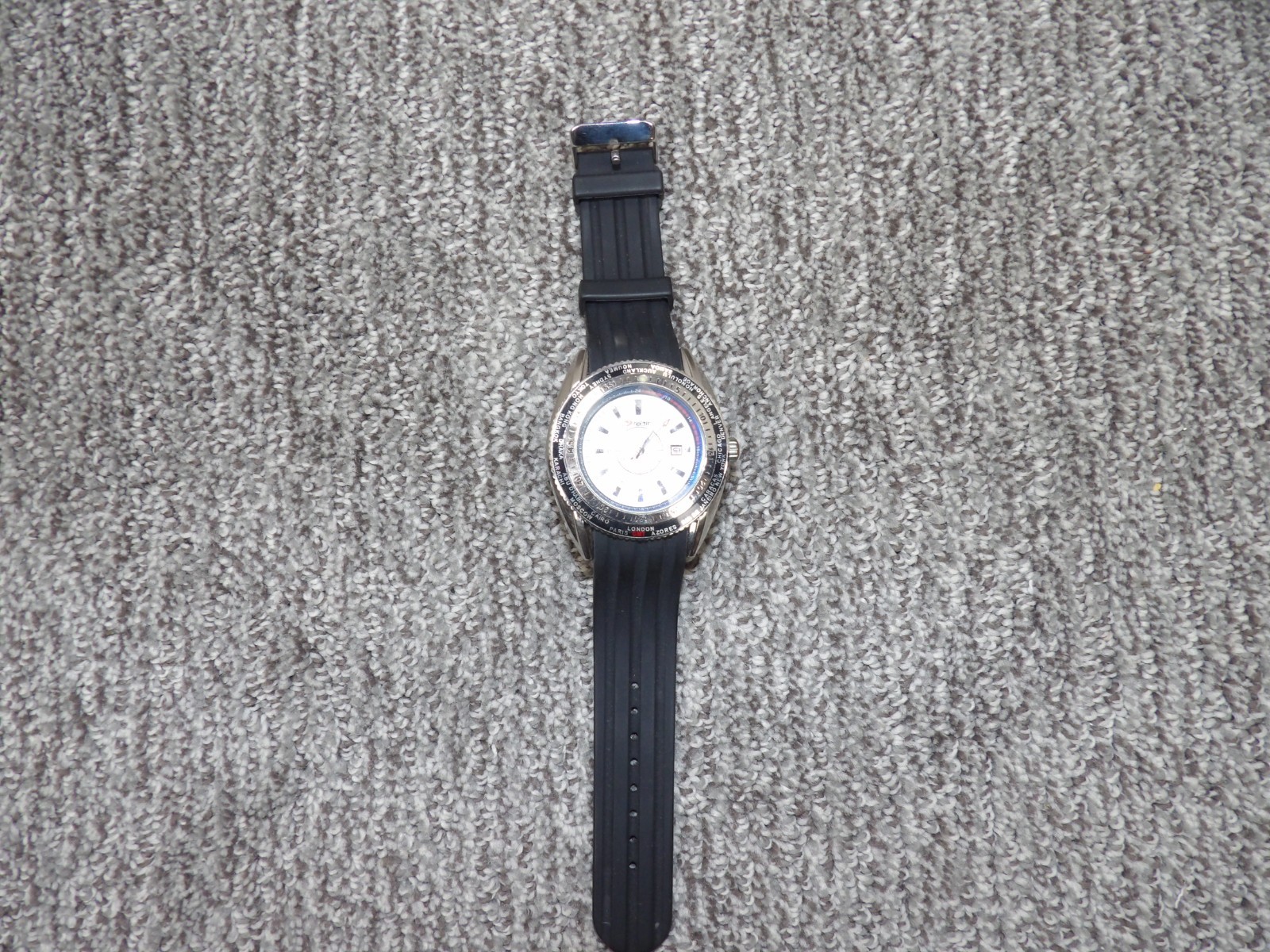 Realm Chronograph World Time Quartz Watch Stainless Steel New Battery