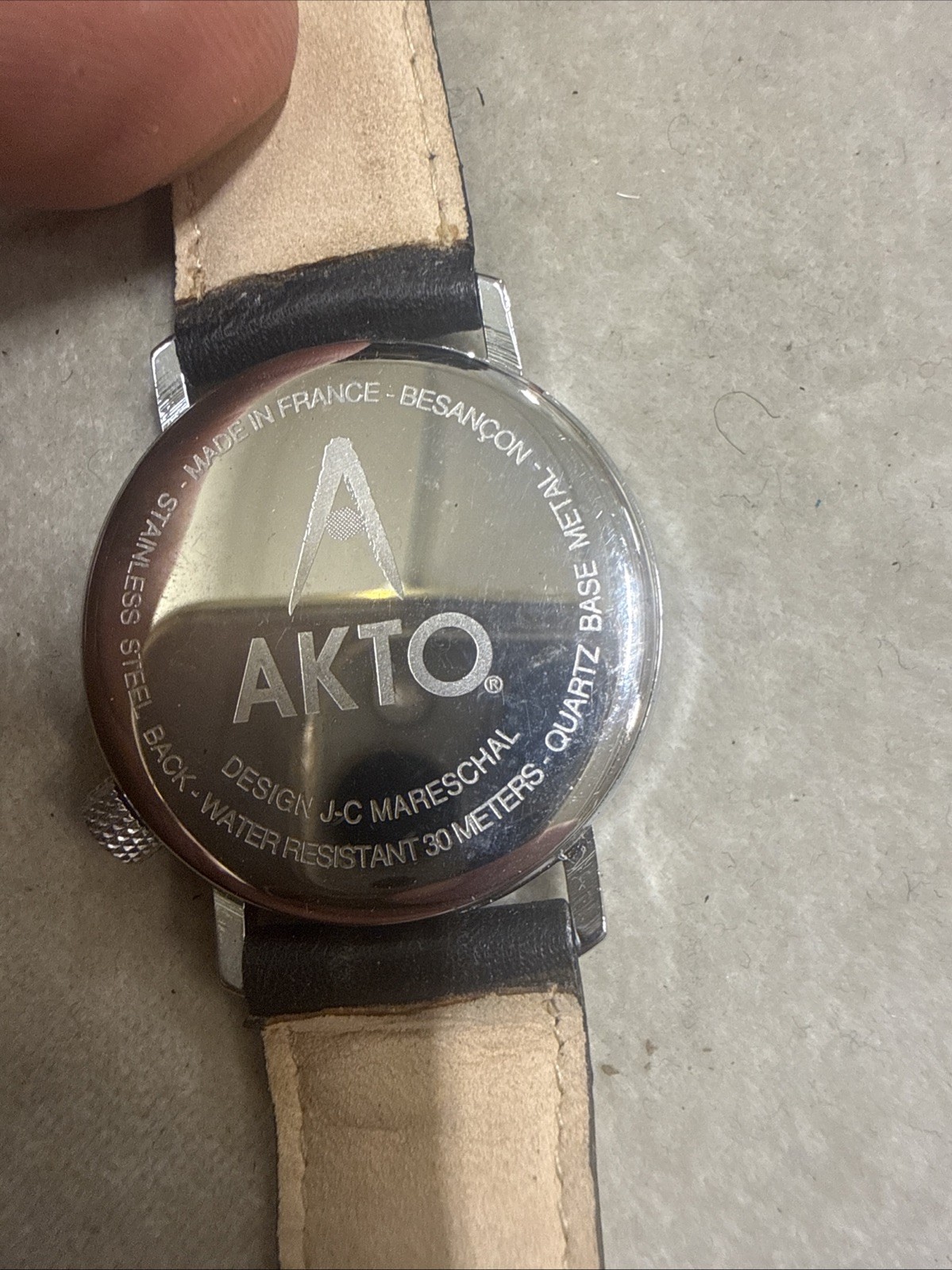 akto watch