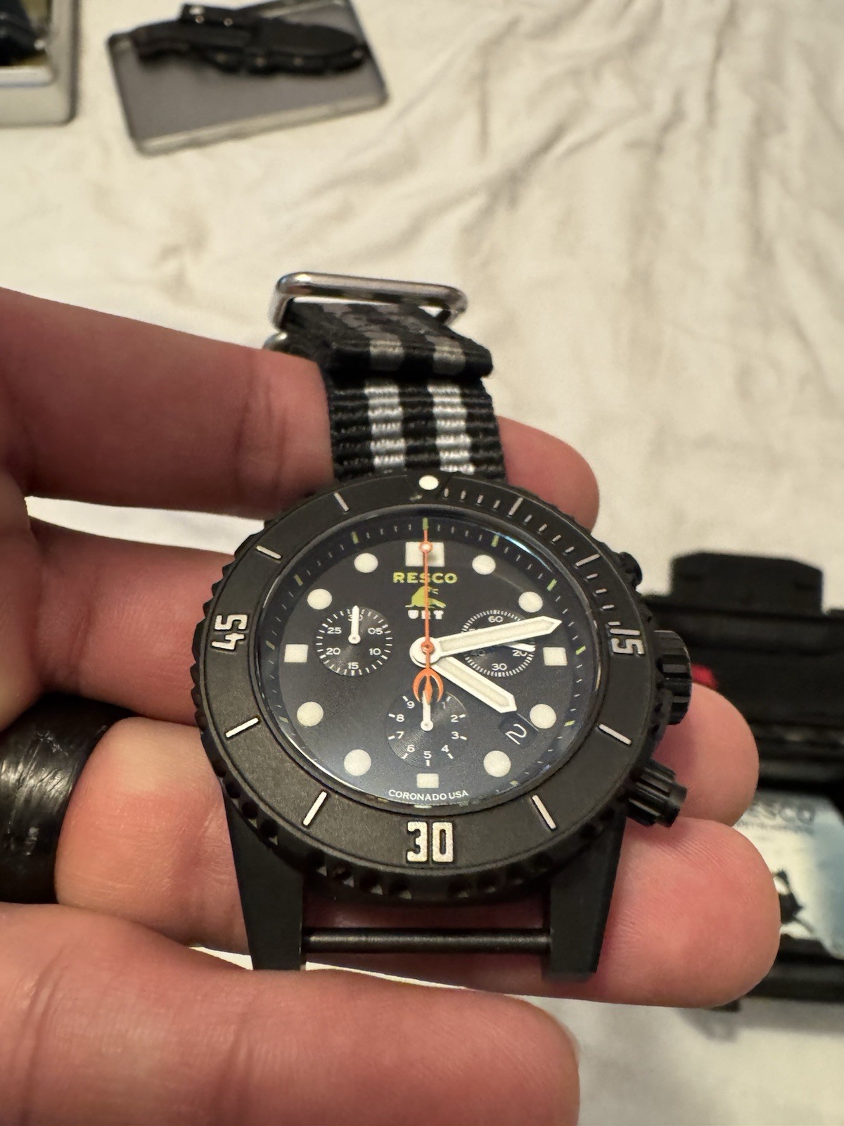 RESCO Manus Diver 300m Quartz Chronograph Date Black Dial NATO Strap w/ Box