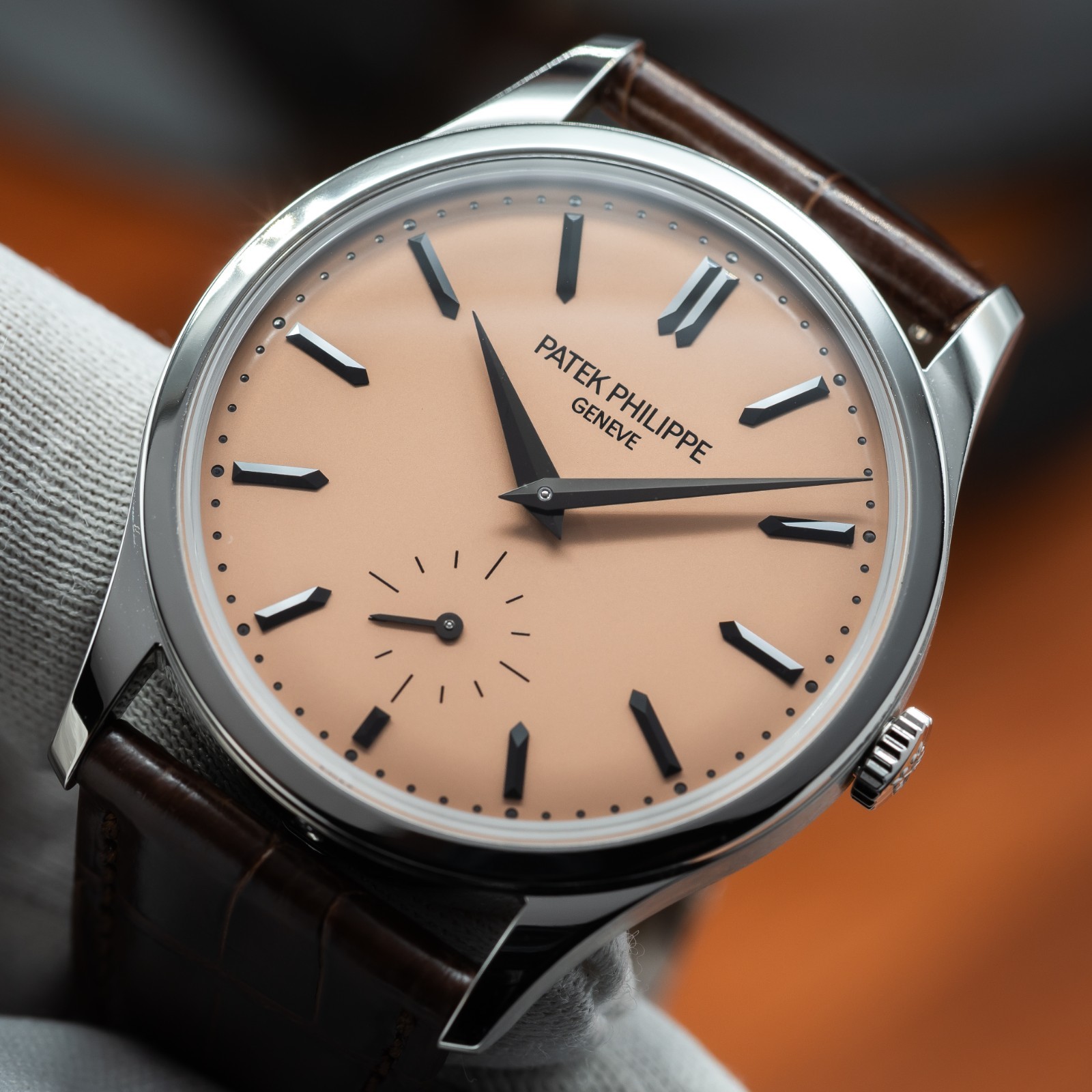 Patek Philippe Calatrava 6196P-001 Platinum 2025 Full Set Salmon Dial