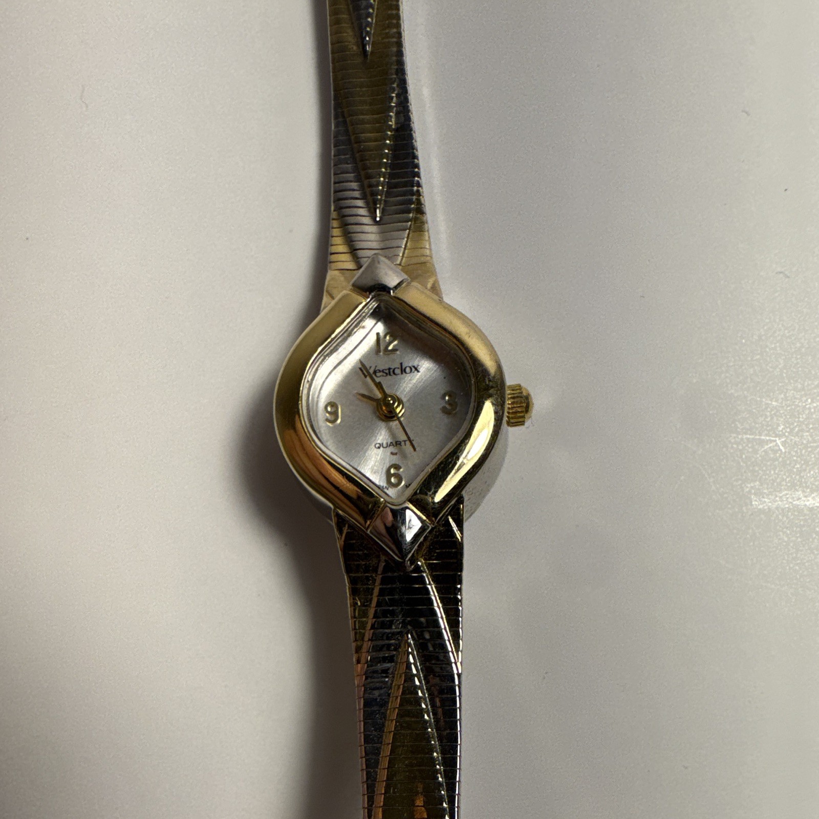 Westclox Vintage 70s Quartz Analog Silver Dial Arabic Two-Tone Bracelet 15mm