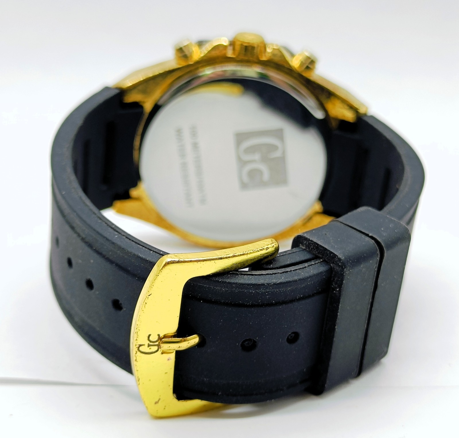 Awesome Guess Chronograph Date Indicator Quartz Analog Men’s Wrist Watch