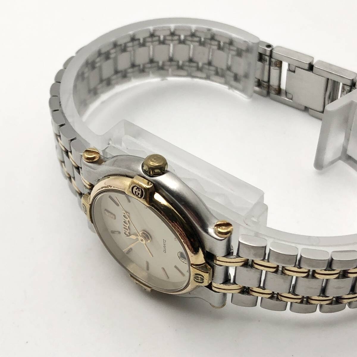 GUCCI Good condition Operational GUCCI(Gucci) 9000L ladies’ gold silver combo q