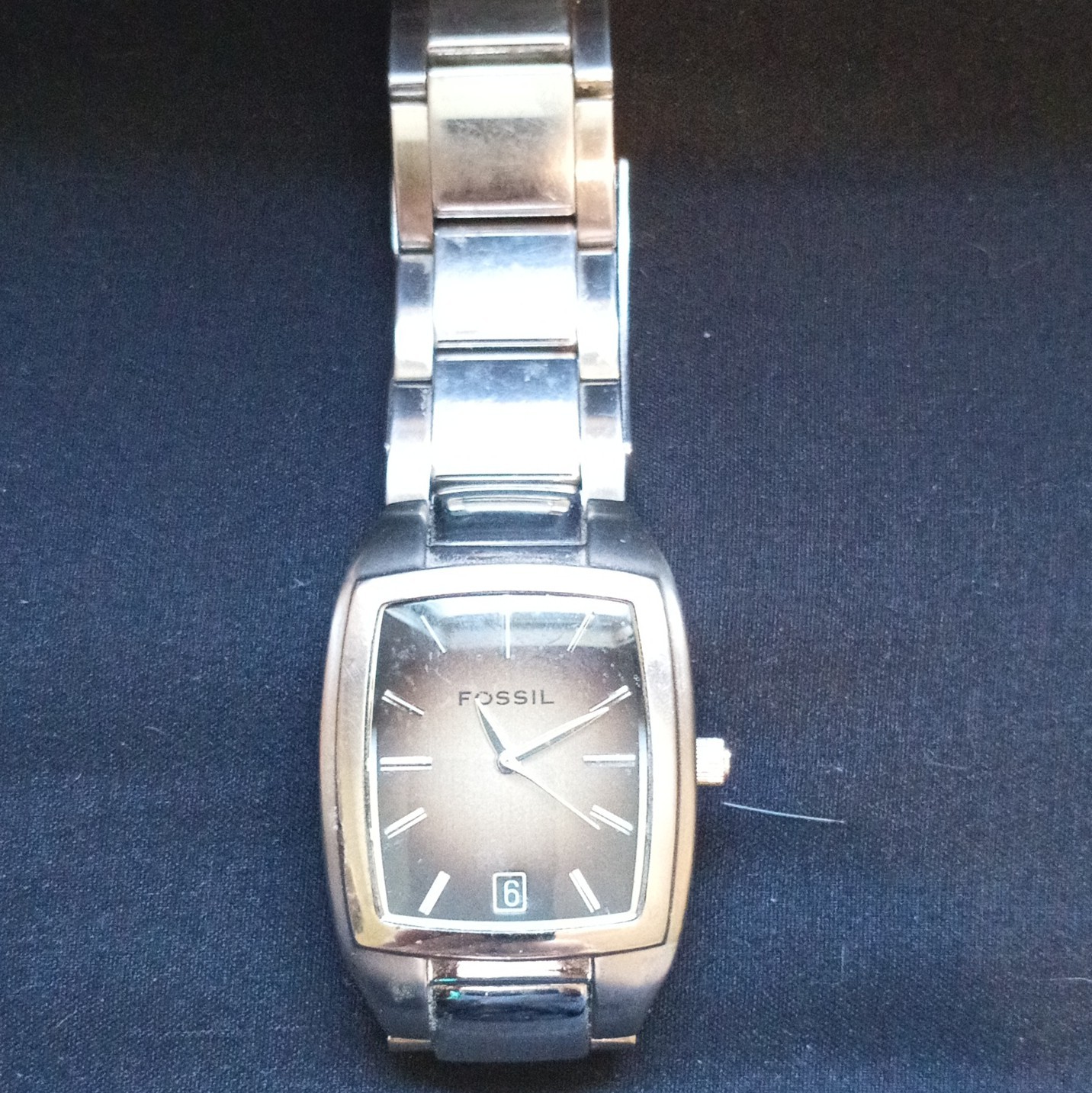 Fossil Women’s Rectangle Analog Quartz Date Silver Tone Bracelet Dress Watch