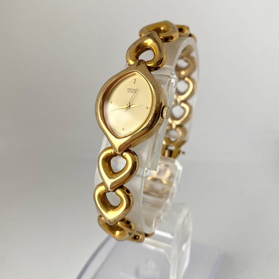 Running SEIKO Gold Elegant Vintage Watch