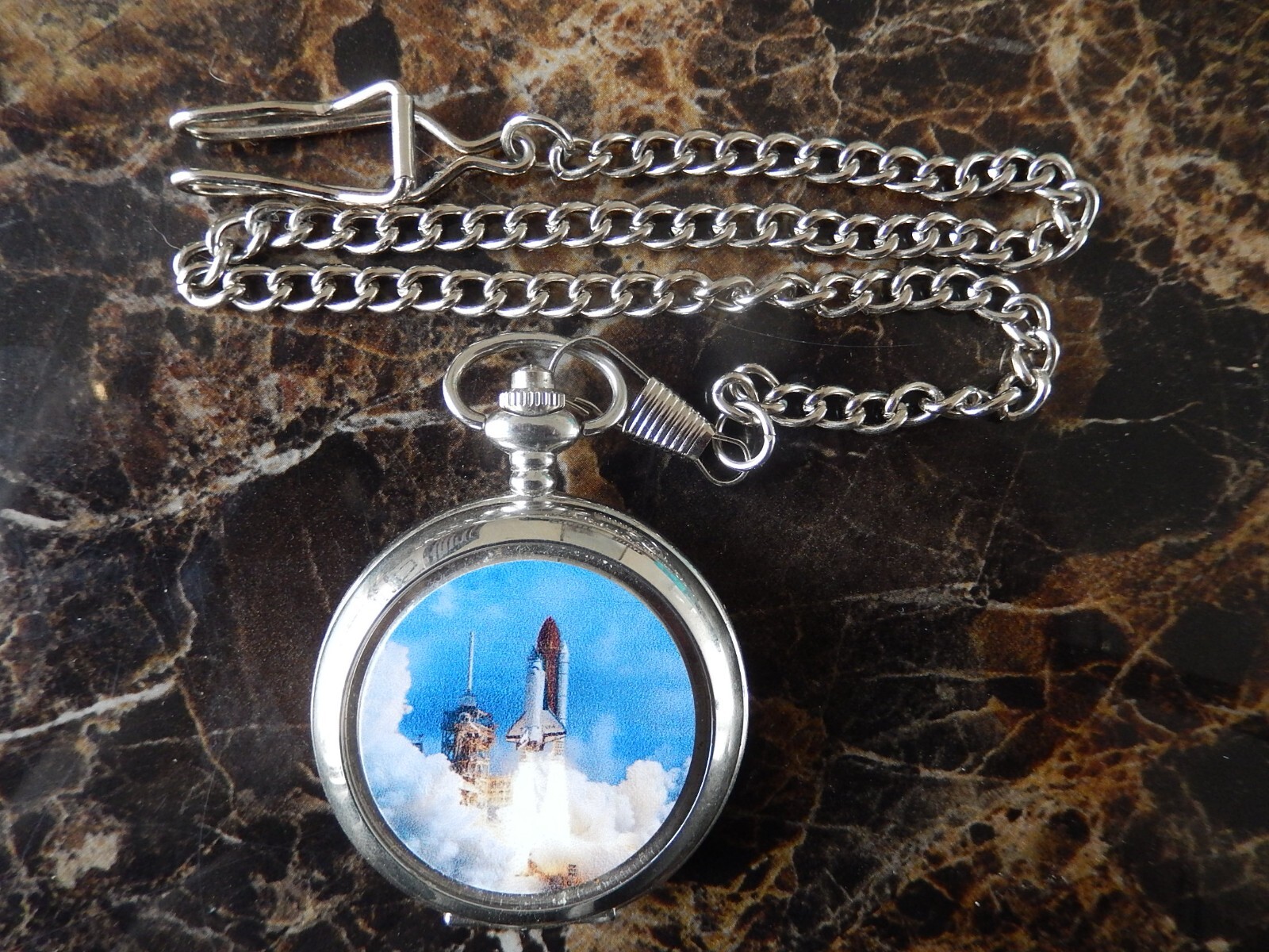 NASA SPACE SHUTTLE CHROME POCKET WATCH WITH CHAIN