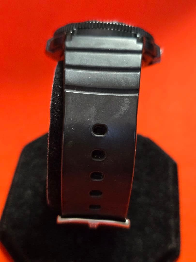 Super ed Excellent Condition Luminox 3000 3900QZ 200m Water Resistant Used by th