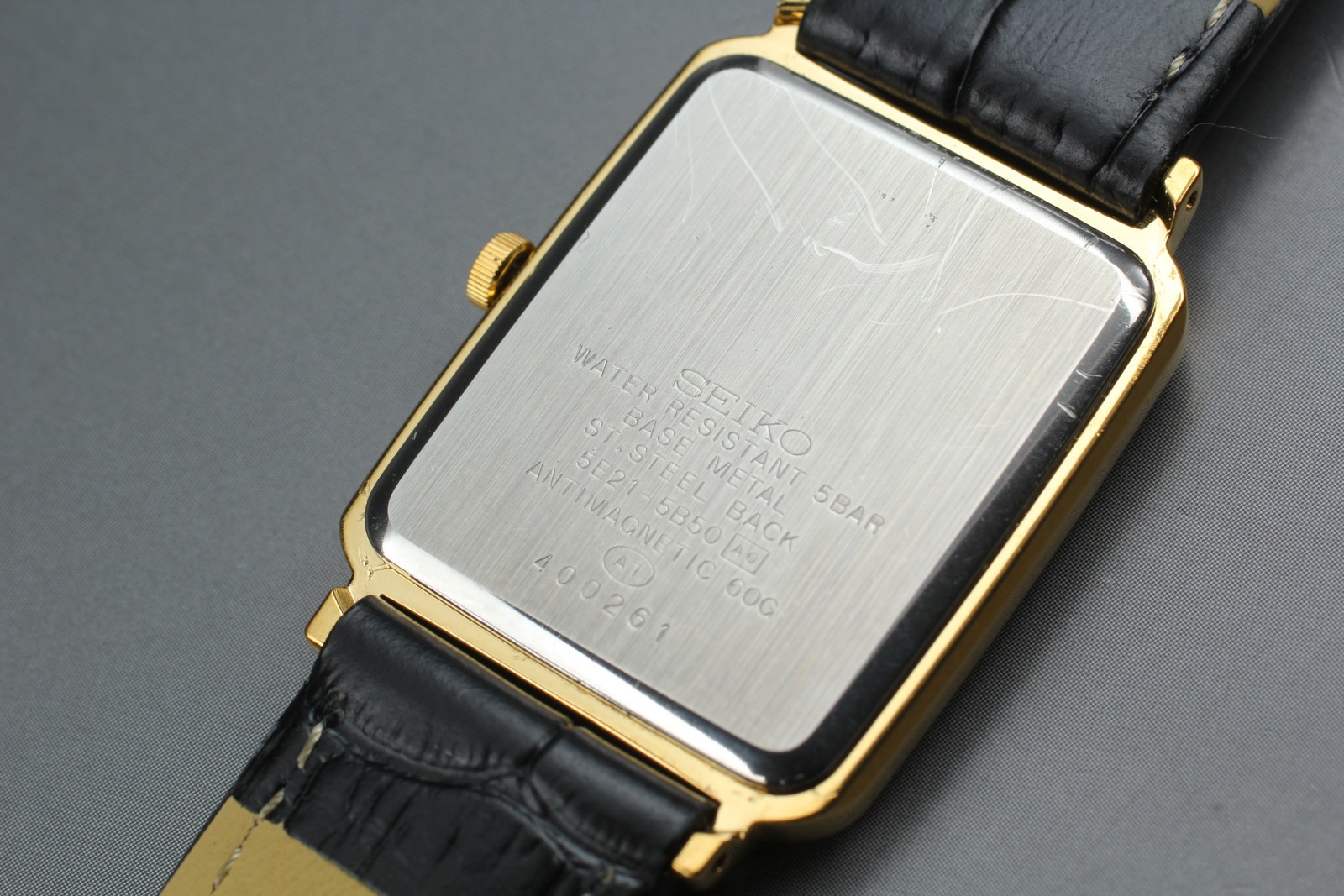 [Near MINT] SEIKO Spirit 5E21-5B50 26mm Gold Dial Quartz Men’s Watch from JAPAN
