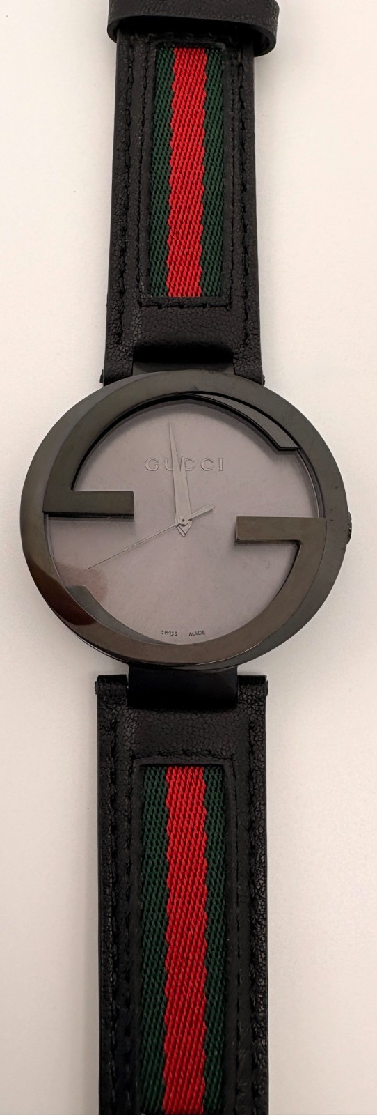 Gucci YA133206 Men’s Interlocking Black Leather Strap with Red and Green 42mm