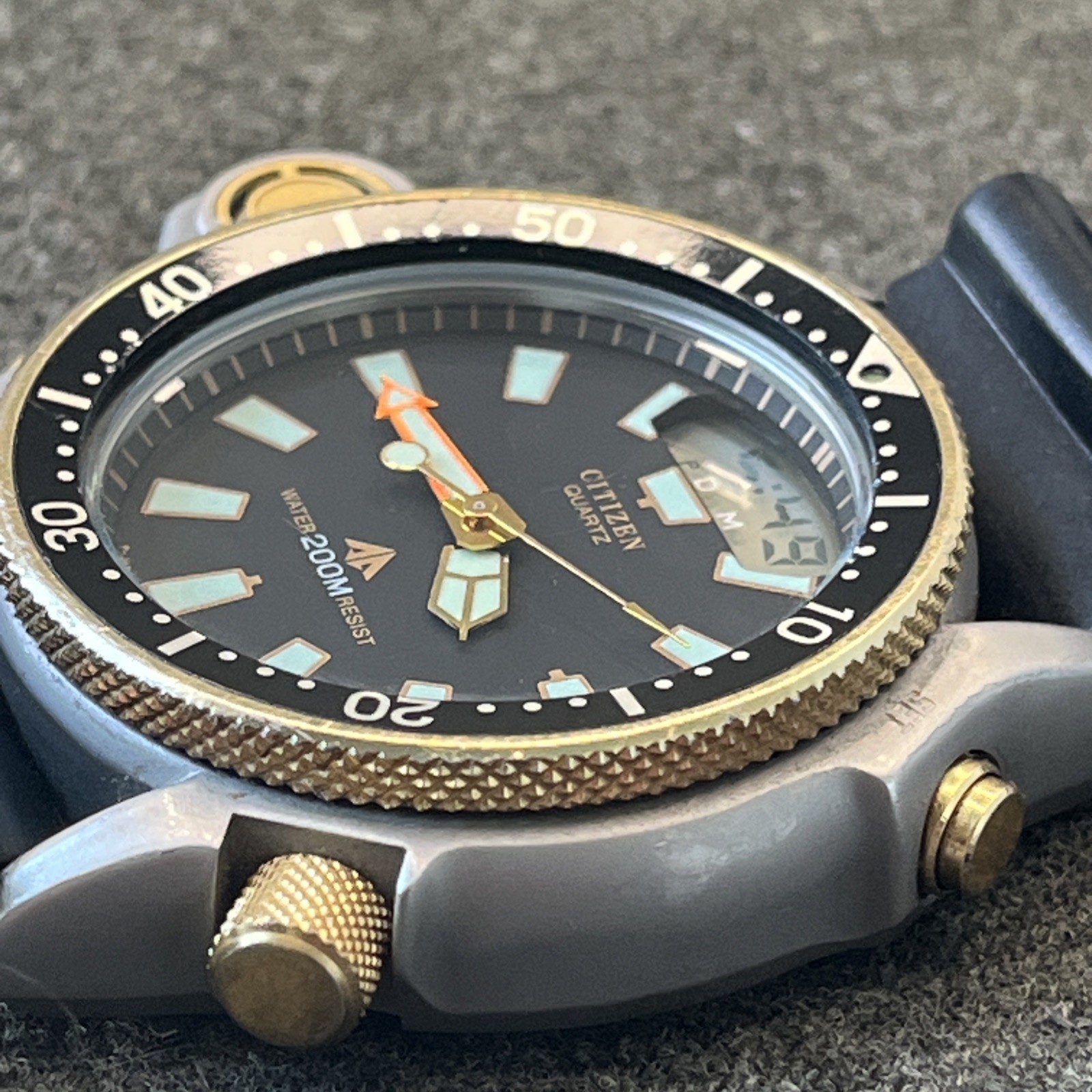 Vintage Citizen C021 087372 Y Promaster Aqualand Divers Men’s Watch, Needs Work