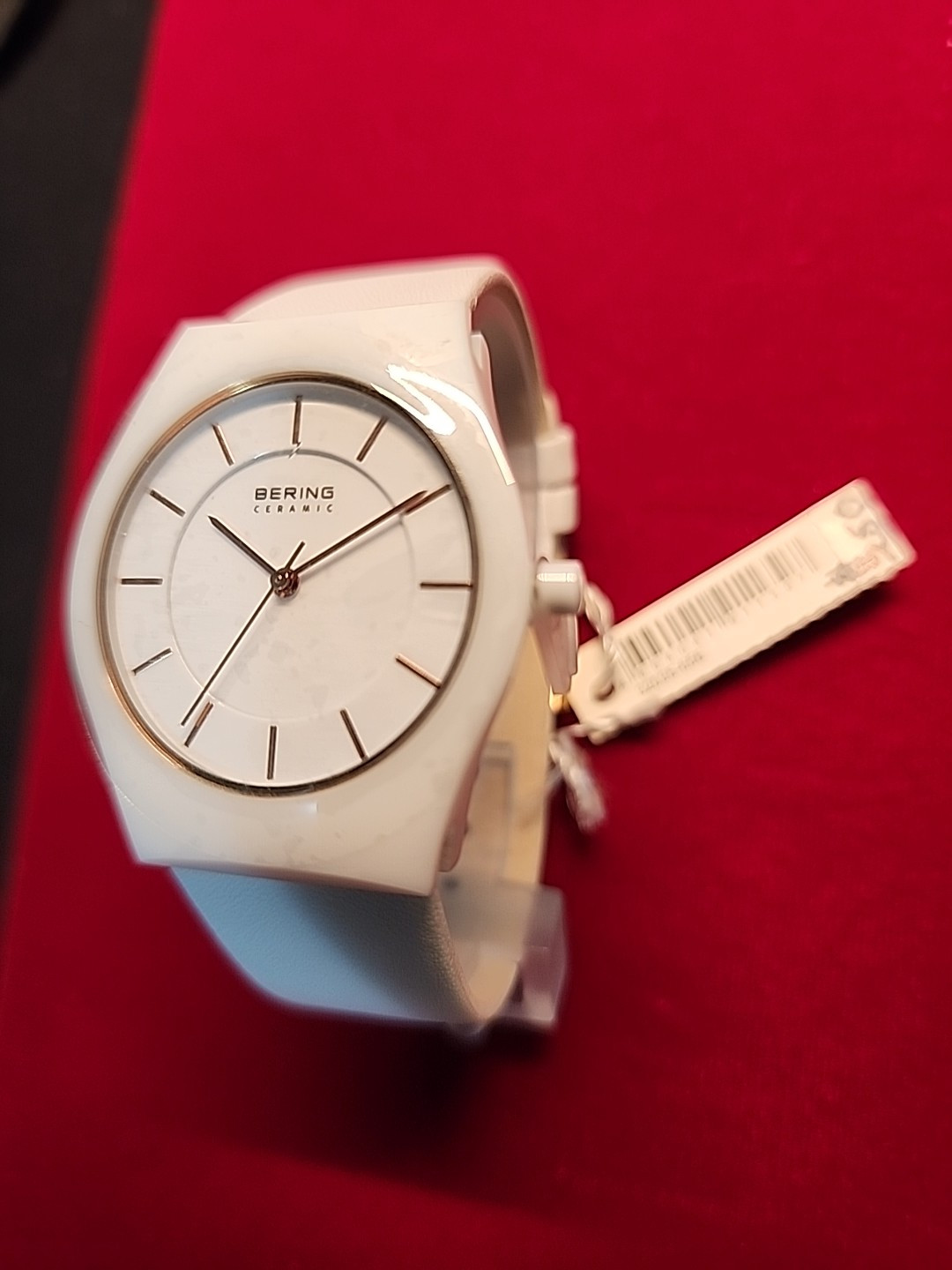 Bering Ceramic 32035-656 Unisex Watch – Elegant White Ceramic Dress Watch
