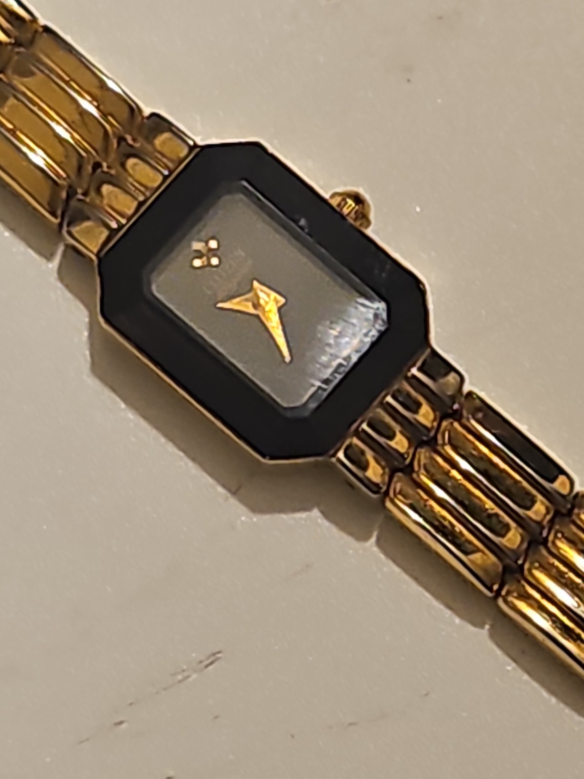 Citizen Elegance Women’s Gold Tone Quartz Watch 5420-F 42384 13mm Dress
