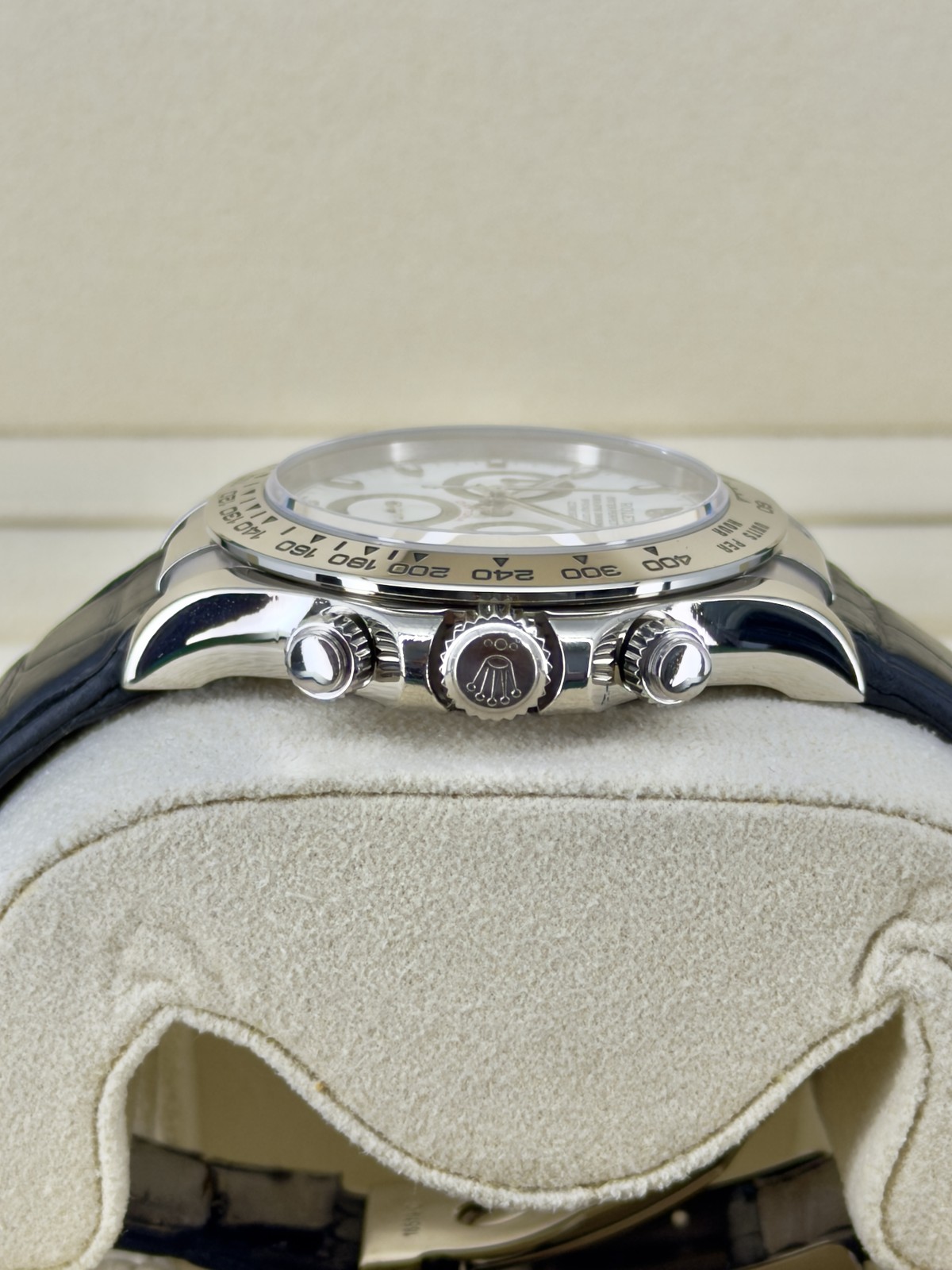 Rolex Daytona White Dial on Leather 116519