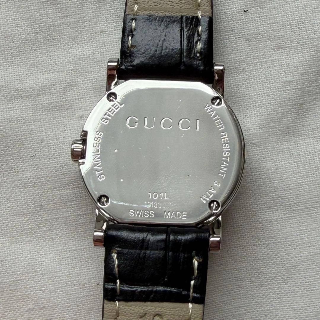 Gucci 101L Ladies Black Quartz Wristwatch Japan Polished 071659