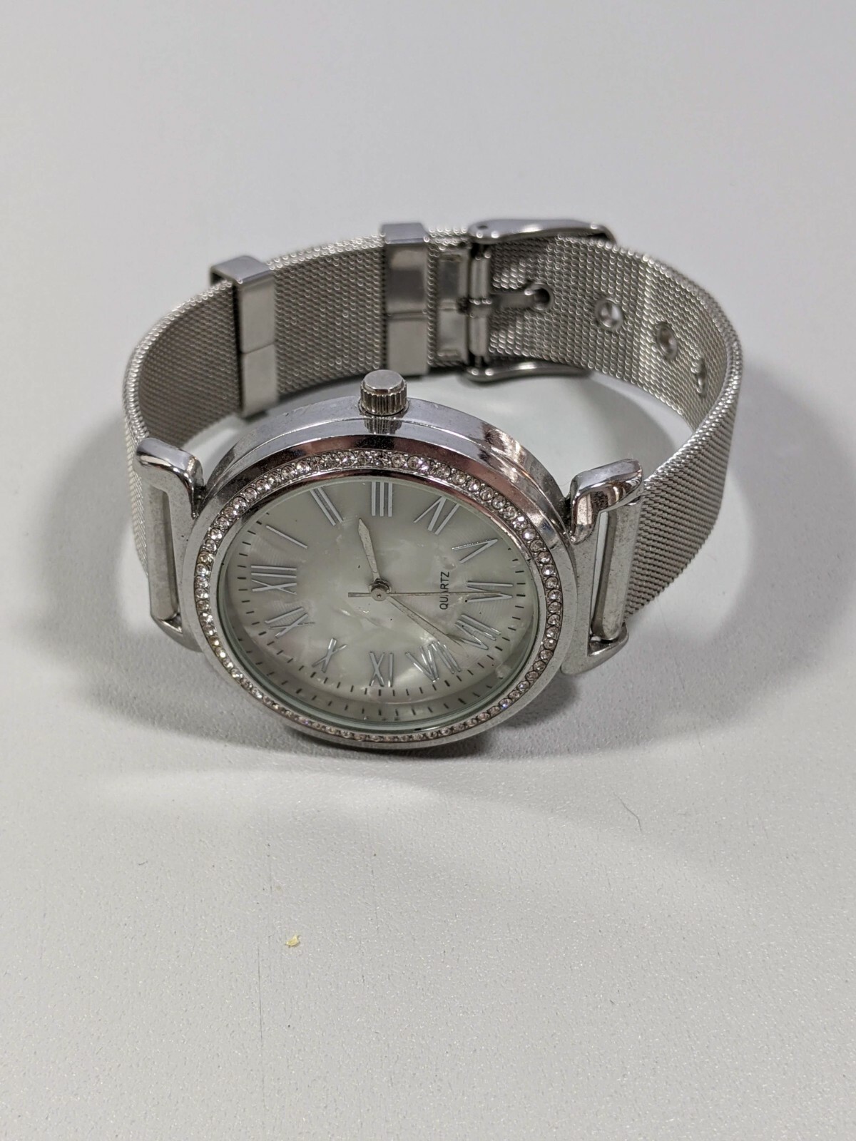 Silver Tone Pearlized Face Crystal Bezel Stainless Steel Mesh Style Band Watch