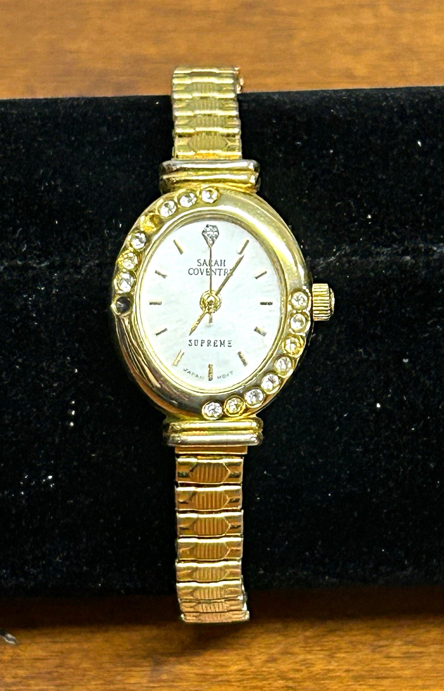 Sarah Coventry Supreme Women’s Quartz Analog White Dial Oval Gold Bracelet