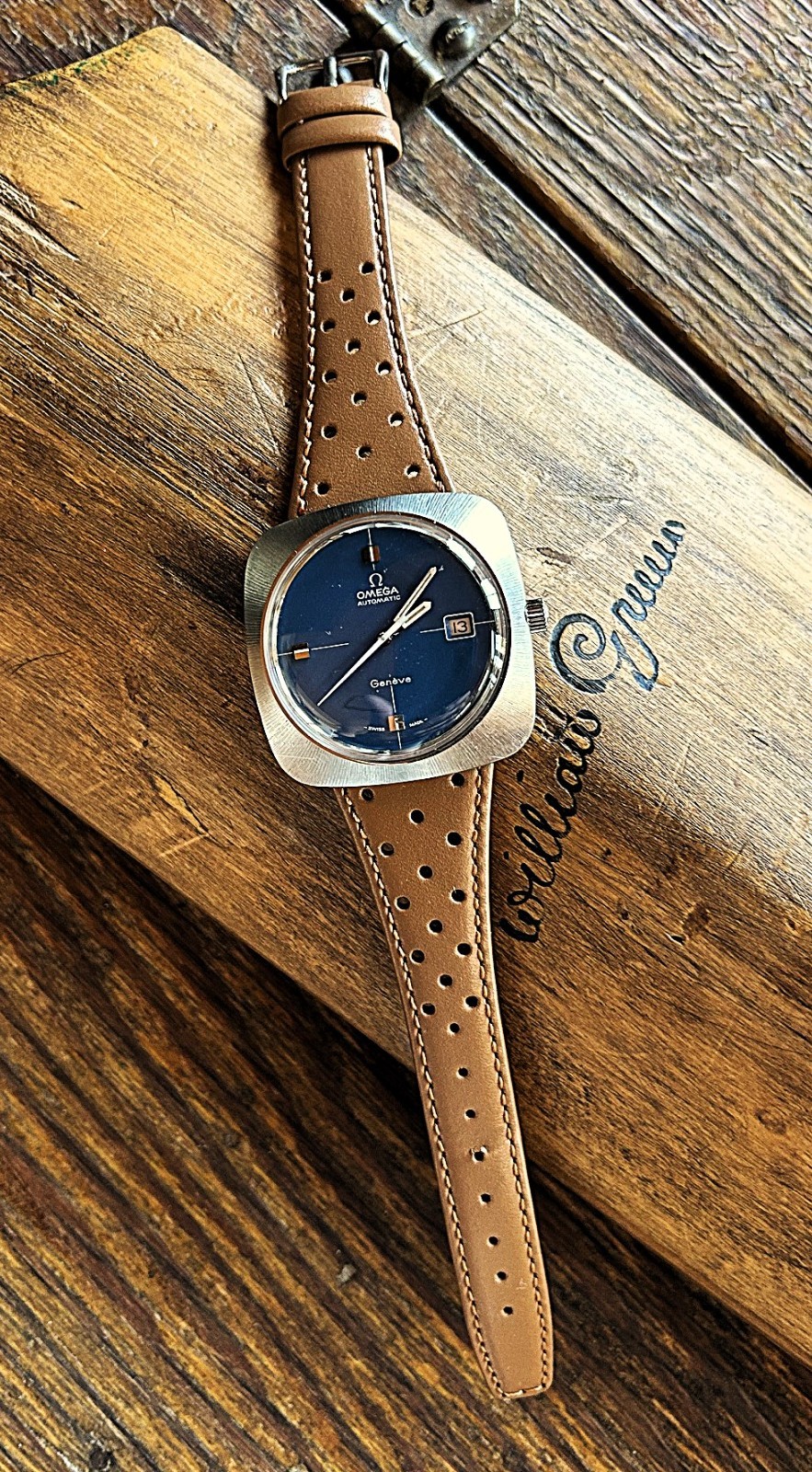 Vintage Omega Geneve Dynamic Automatic Men’s watch. Blue Vignette Dial – SS