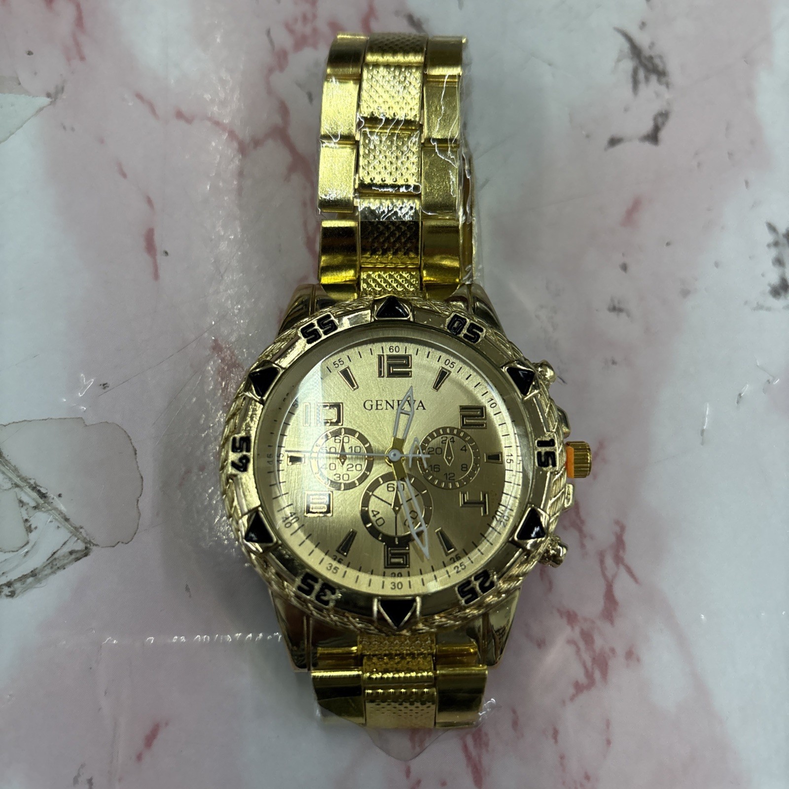 Geneva Men’s Chronograph Watch Full Gold Champagne Dial Arabic Numerals New