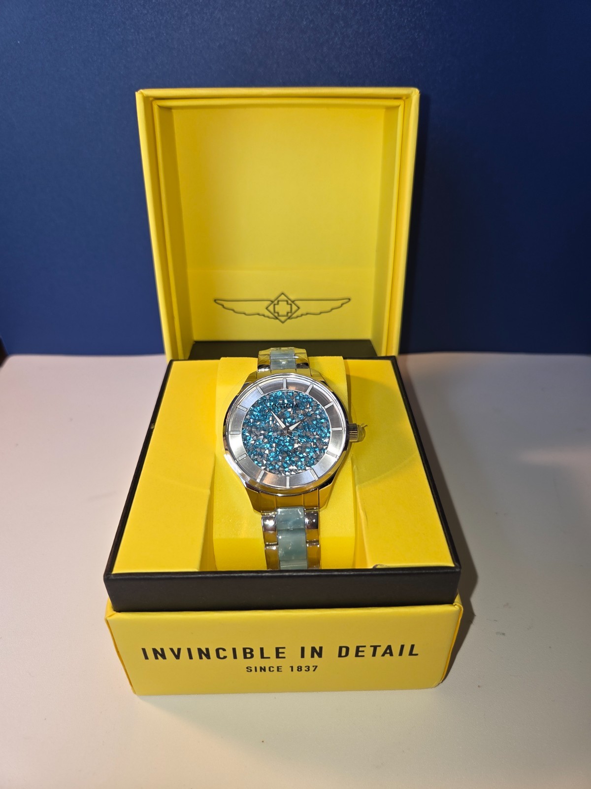 Invicta Angel Quartz Silver Dial Women’s Watch 24665 New In Original Box (14)